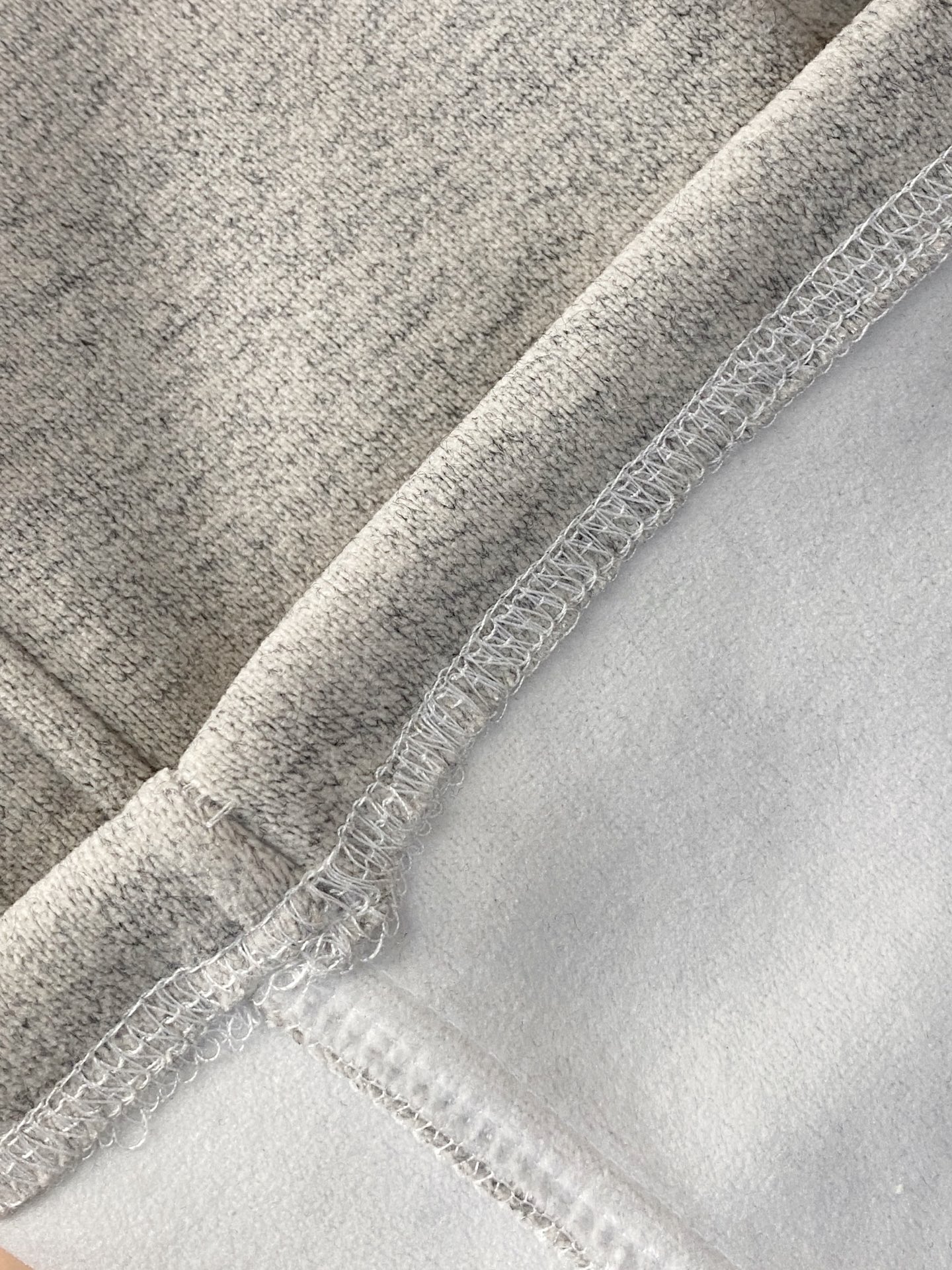 罗意威 新品】秋冬加厚加绒新款 25ss休闲裤金典再次出现，原单订制高品质时尚休闲裤。超级百搭款。独家定