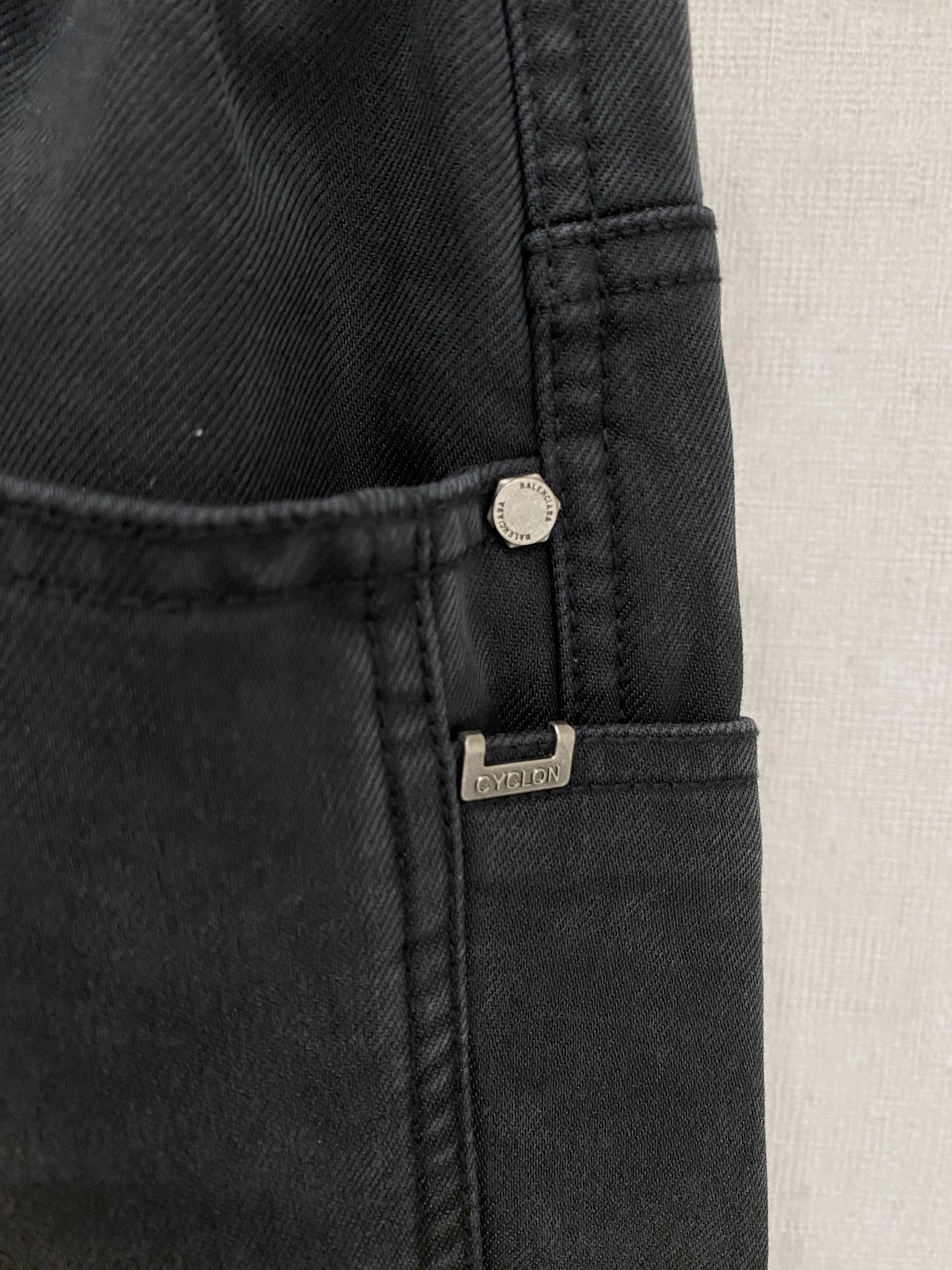 克罗心 新品】秋冬加厚加绒新款 25ss休闲裤金典再次出现，原单订制高品质时尚休闲裤。超级百搭款。独家定