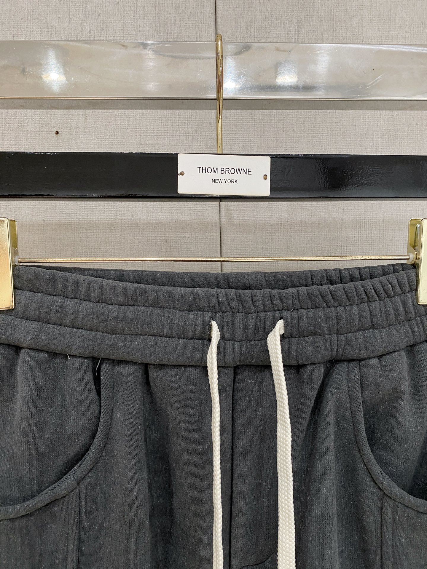 罗意威 新品】秋冬加厚加绒新款 25ss休闲裤金典再次出现，原单订制高品质时尚休闲裤。超级百搭款。独家定