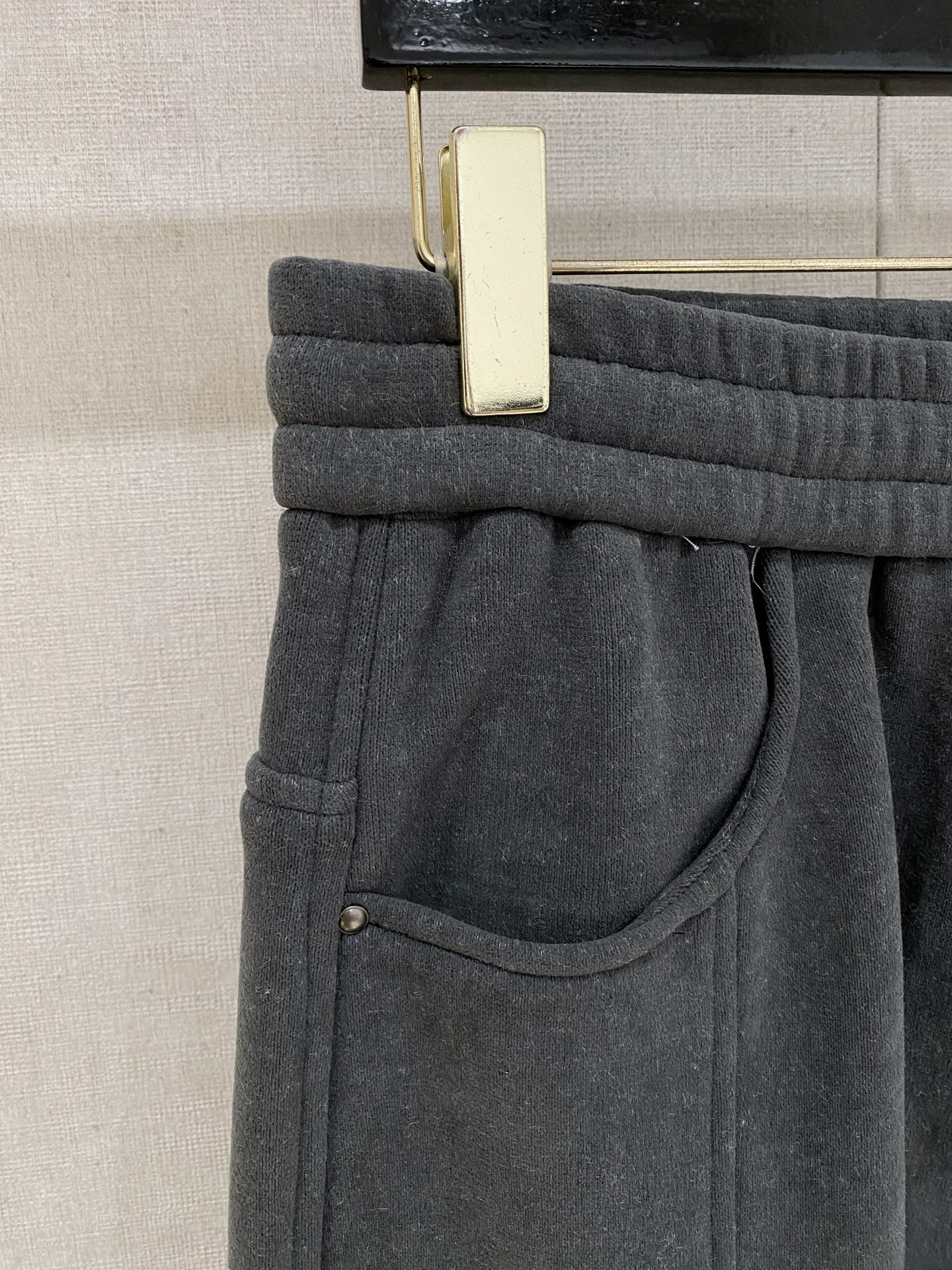 罗意威 新品】秋冬加厚加绒新款 25ss休闲裤金典再次出现，原单订制高品质时尚休闲裤。超级百搭款。独家定