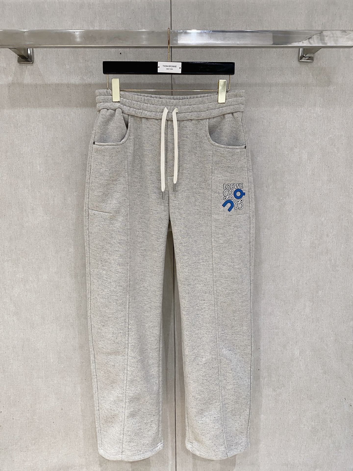 罗意威 新品】秋冬加厚加绒新款 25ss休闲裤金典再次出现，原单订制高品质时尚休闲裤。超级百搭款。独家定