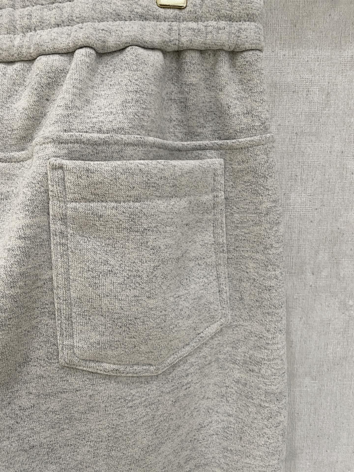 罗意威 新品】秋冬加厚加绒新款 25ss休闲裤金典再次出现，原单订制高品质时尚休闲裤。超级百搭款。独家定