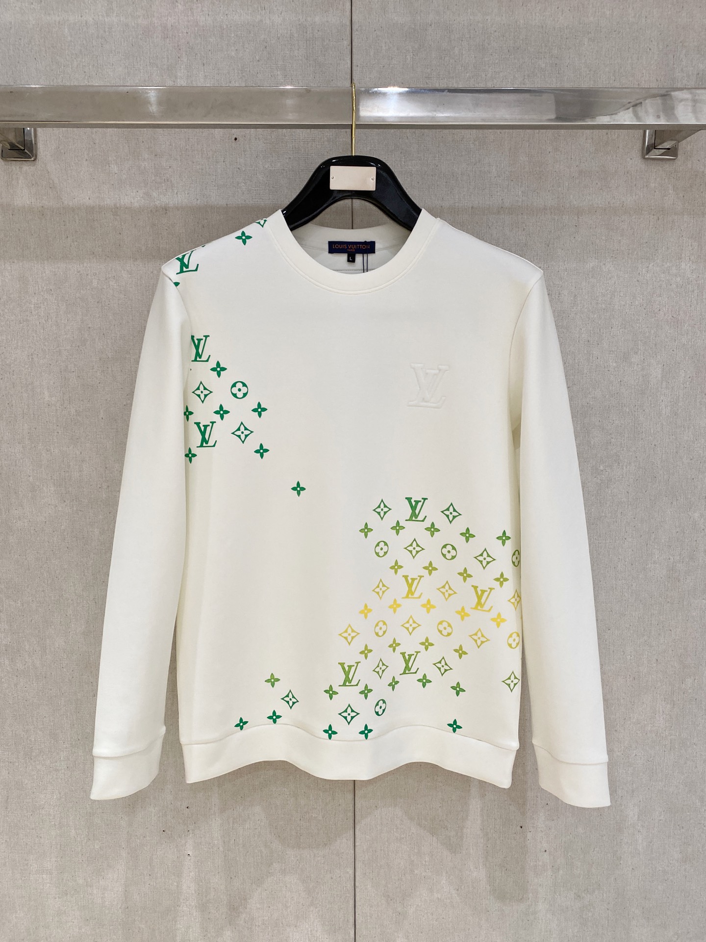 NO:615120,lv 2025 early autumn new top version latest air layer sweatshirt exclusive sale!  Original replica, exclusive design, super craftsmanship!  Extremely luxurious!  The pattern is awesome!  Size M-4xl,,louis vuitton,hoodie,sweatshirts,alexander wang19860909lv 2025早秋新款 顶级版本 最新款空气层 卫衣独家发售！原版复刻,独家设计,超强工艺！极其奢华！版型超赞！尺码M-4xl,,louis vuitton,hoodie,sweatshirts,alexander wang,Men's clothing