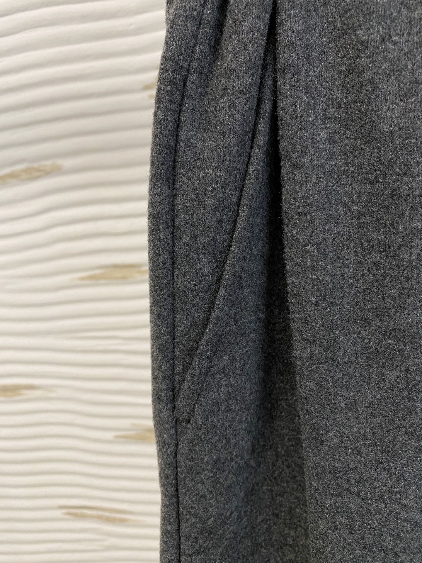 lP🆕 【新品】秋冬新款羊绒裤 高品质意大利进口羊毛面料，高密度针织，时尚百搭毛衣，帅气十足。耐穿不易变