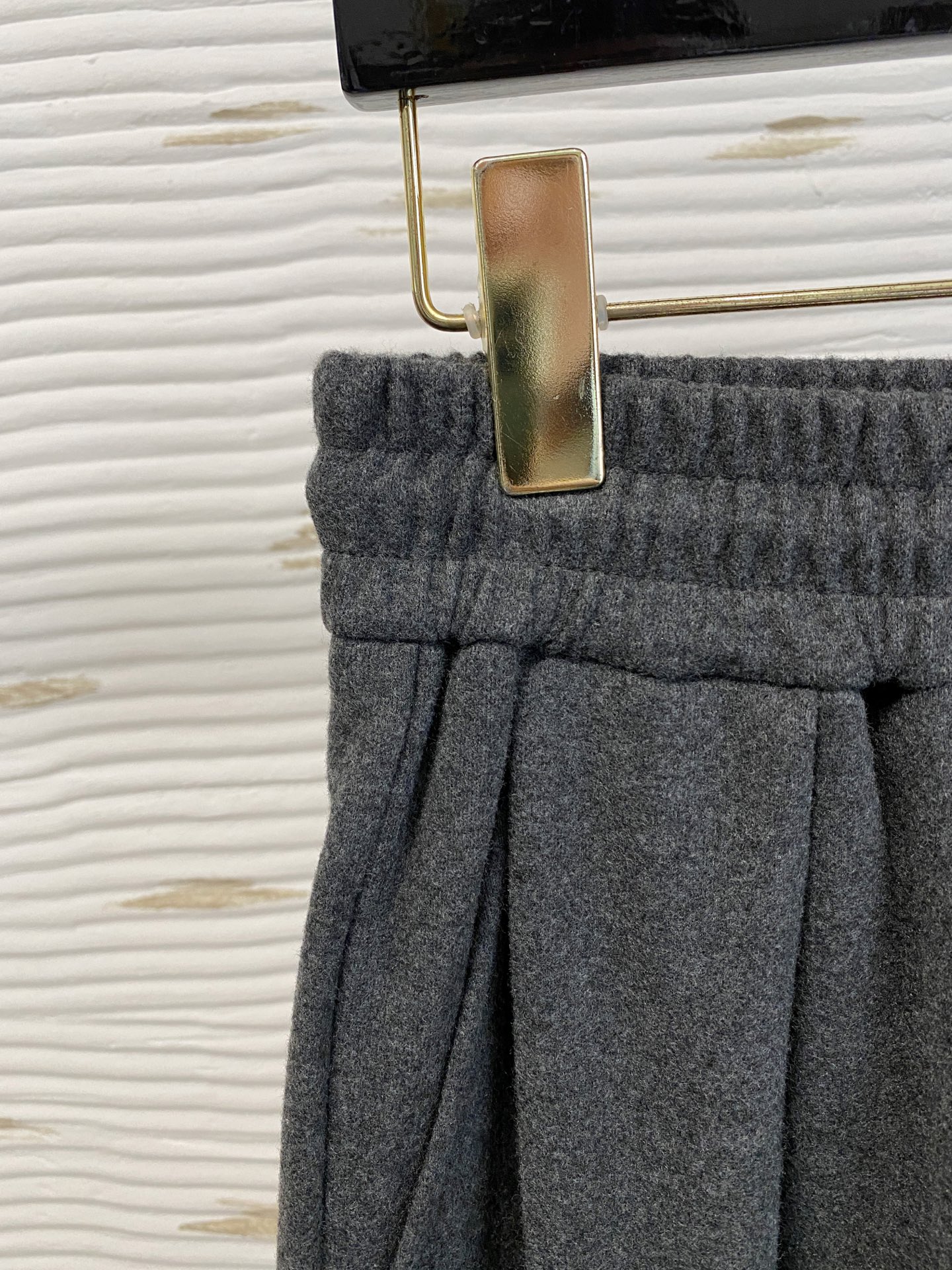 lP🆕 【新品】秋冬新款羊绒裤 高品质意大利进口羊毛面料，高密度针织，时尚百搭毛衣，帅气十足。耐穿不易变