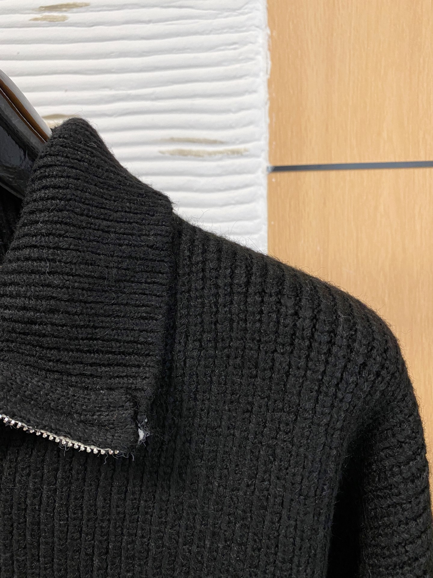 lP🆕 【新品】秋冬新款针织羊毛衫高品质意大利进口羊毛面料，高密度针织，时尚百搭毛衣，帅气十足。耐穿不易