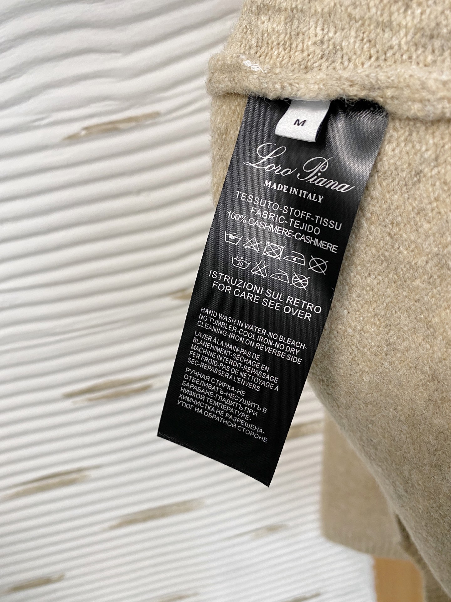 lP🆕【新品】秋冬新款针织羊毛衫高品质意大利进口羊毛面料，高密度针织，时尚百搭毛衣，帅气十足。耐穿不易变