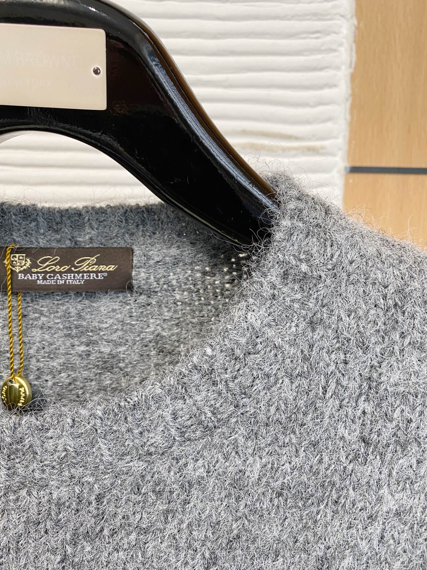 lP🆕 【新品】秋冬新款针织羊毛衫高品质意大利进口羊毛面料，高密度针织，时尚百搭毛衣，帅气十足。耐穿不易