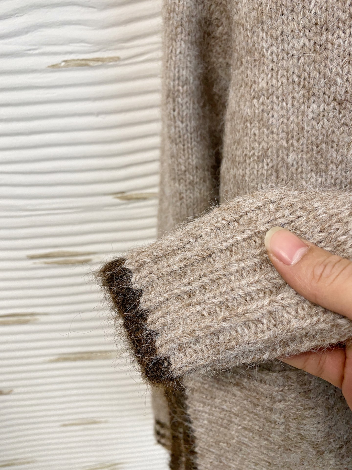 lP🆕 【新品】秋冬新款针织羊毛衫高品质意大利进口羊毛面料，高密度针织，时尚百搭毛衣，帅气十足。耐穿不易