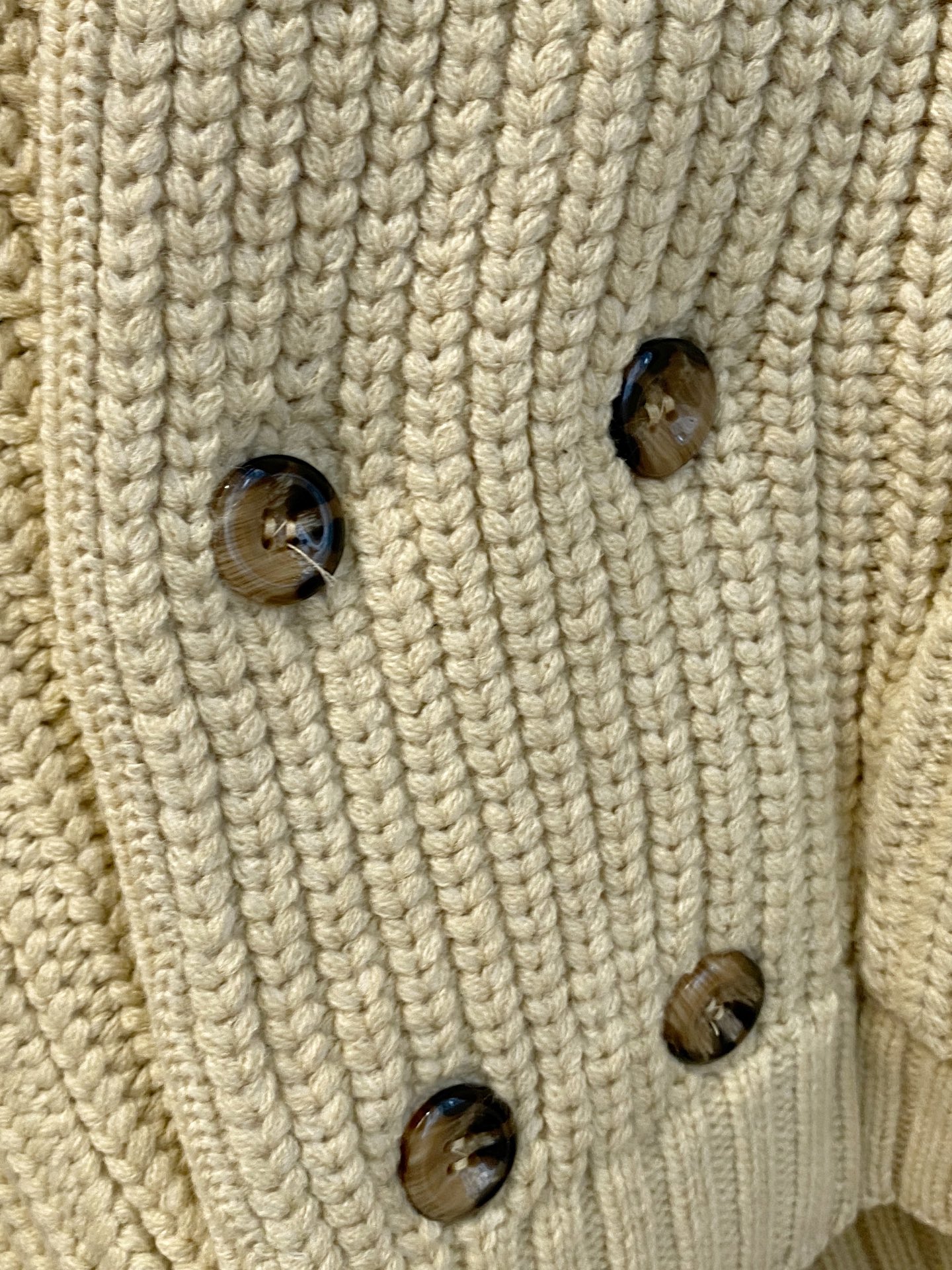 lP🆕 【新品】秋冬新款针织羊毛衫高品质意大利进口羊毛面料，高密度针织，时尚百搭毛衣，帅气十足。耐穿不易