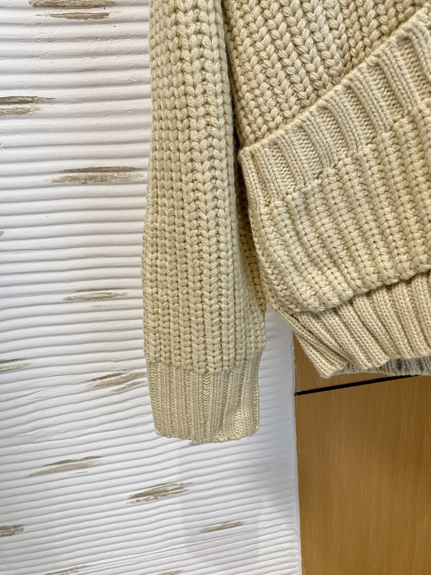 lP🆕 【新品】秋冬新款针织羊毛衫高品质意大利进口羊毛面料，高密度针织，时尚百搭毛衣，帅气十足。耐穿不易