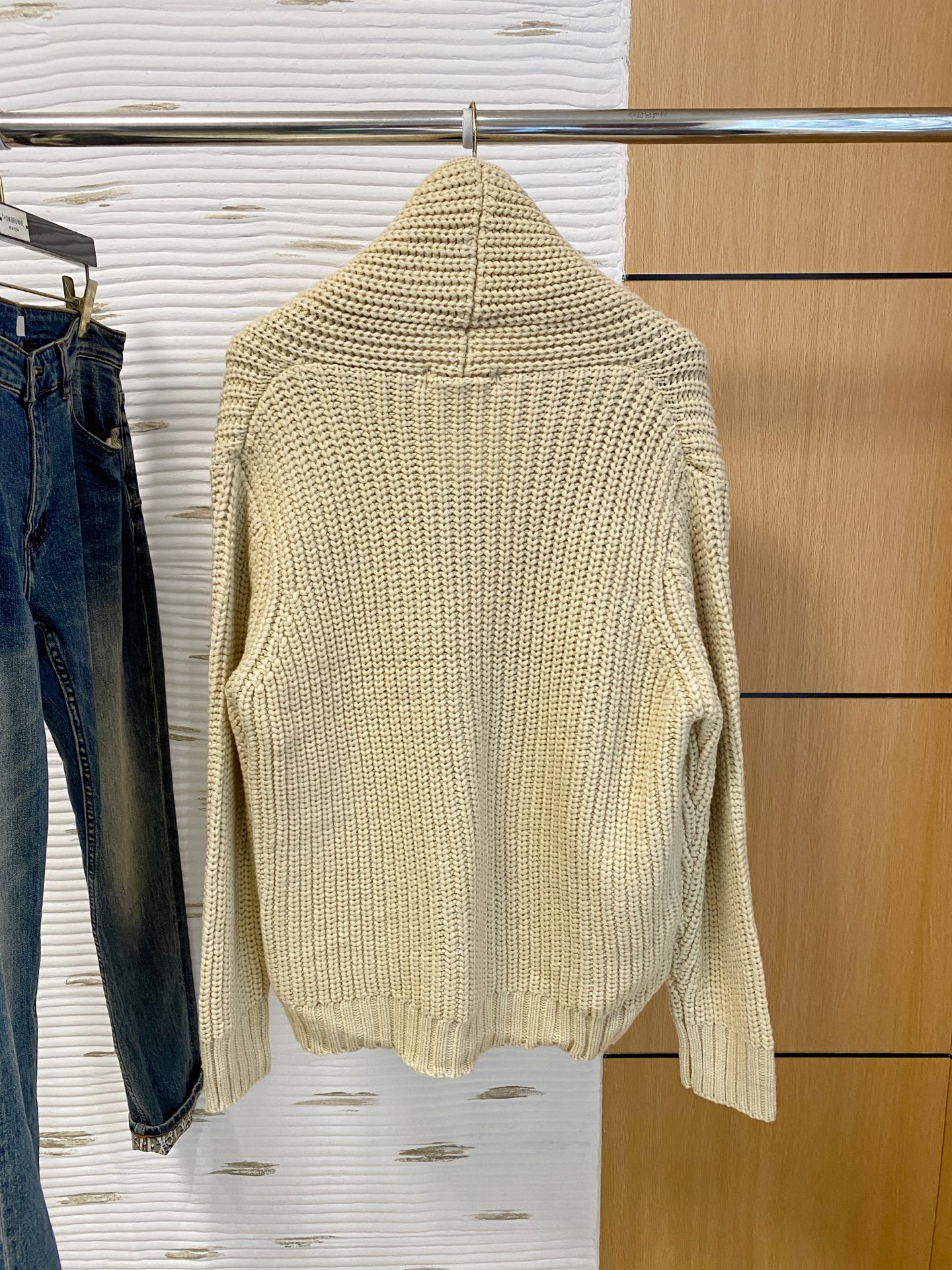 lP🆕 【新品】秋冬新款针织羊毛衫高品质意大利进口羊毛面料，高密度针织，时尚百搭毛衣，帅气十足。耐穿不易