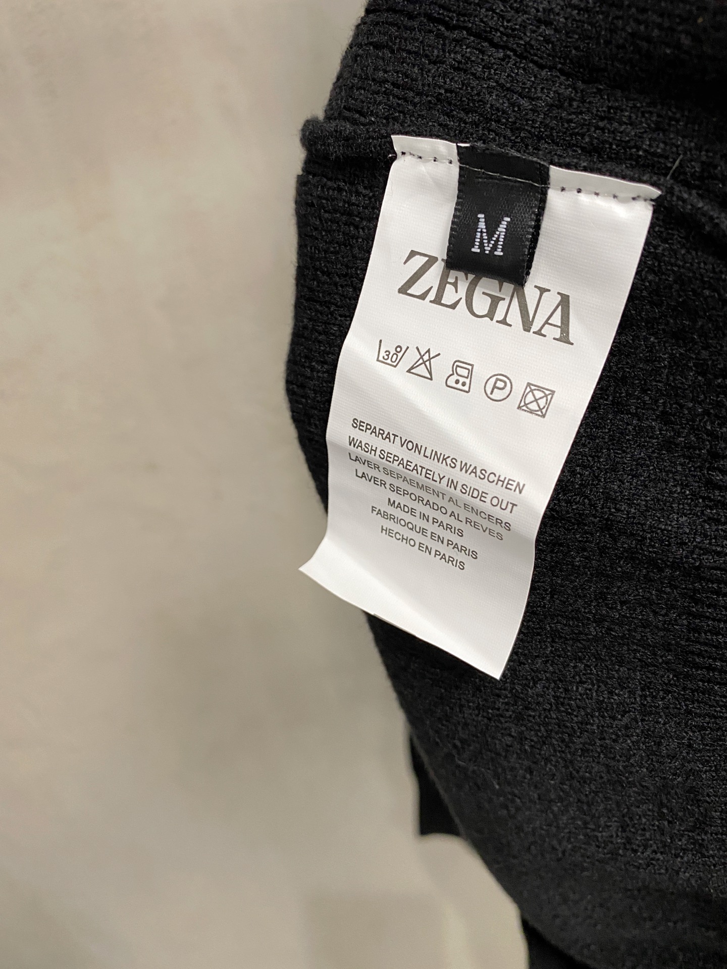 杰尼亚 毛衣 2025秋冬最新系列，专柜1:1顶级复刻，全品相！加厚款，潮人必备单品！懂货的老铁赶紧下手