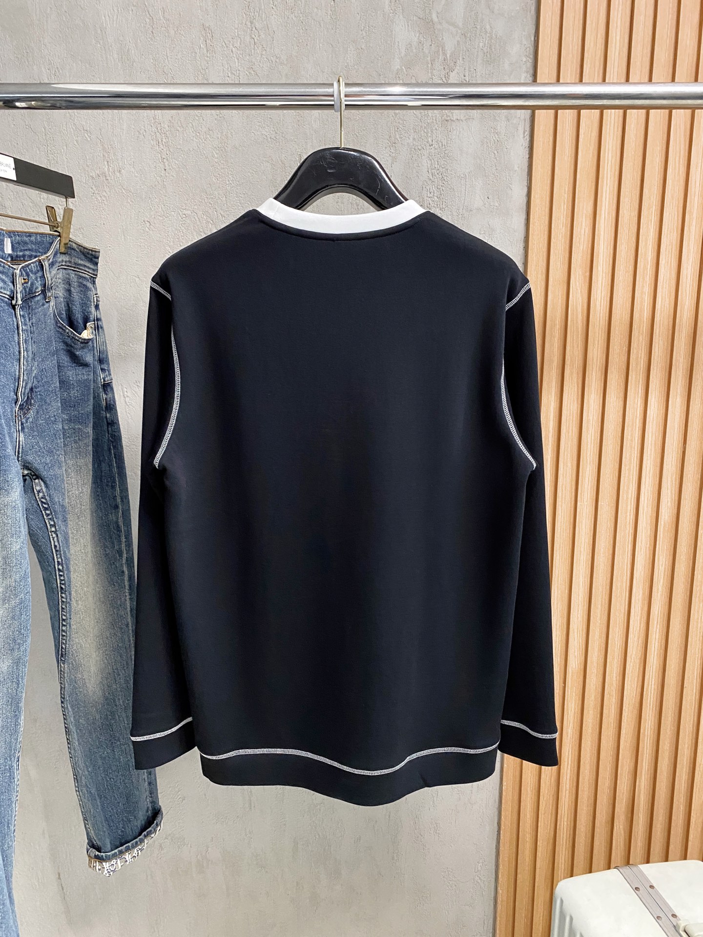 alo 2025早秋新款 顶级版本 最新款空气层 卫衣独家发售！原版复刻，独家设计，超强工艺！极其奢华！