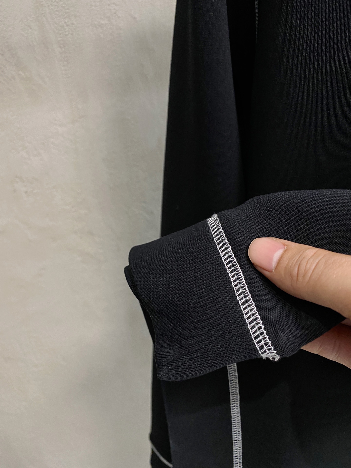 alo 2025早秋新款 顶级版本 最新款空气层 卫衣独家发售！原版复刻，独家设计，超强工艺！极其奢华！