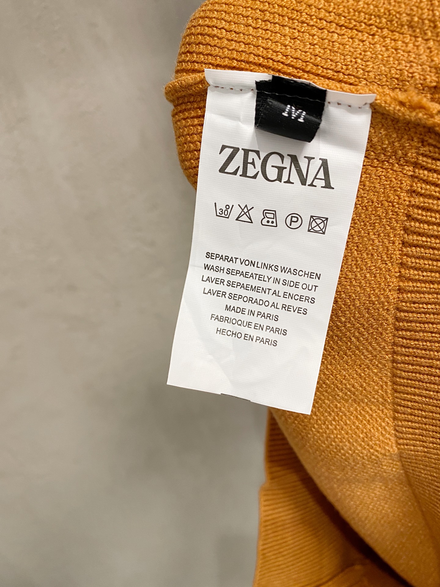 杰尼亚 毛衣 2025秋冬最新系列，专柜1:1顶级复刻，全品相！加厚款，潮人必备单品！懂货的老铁赶紧下手