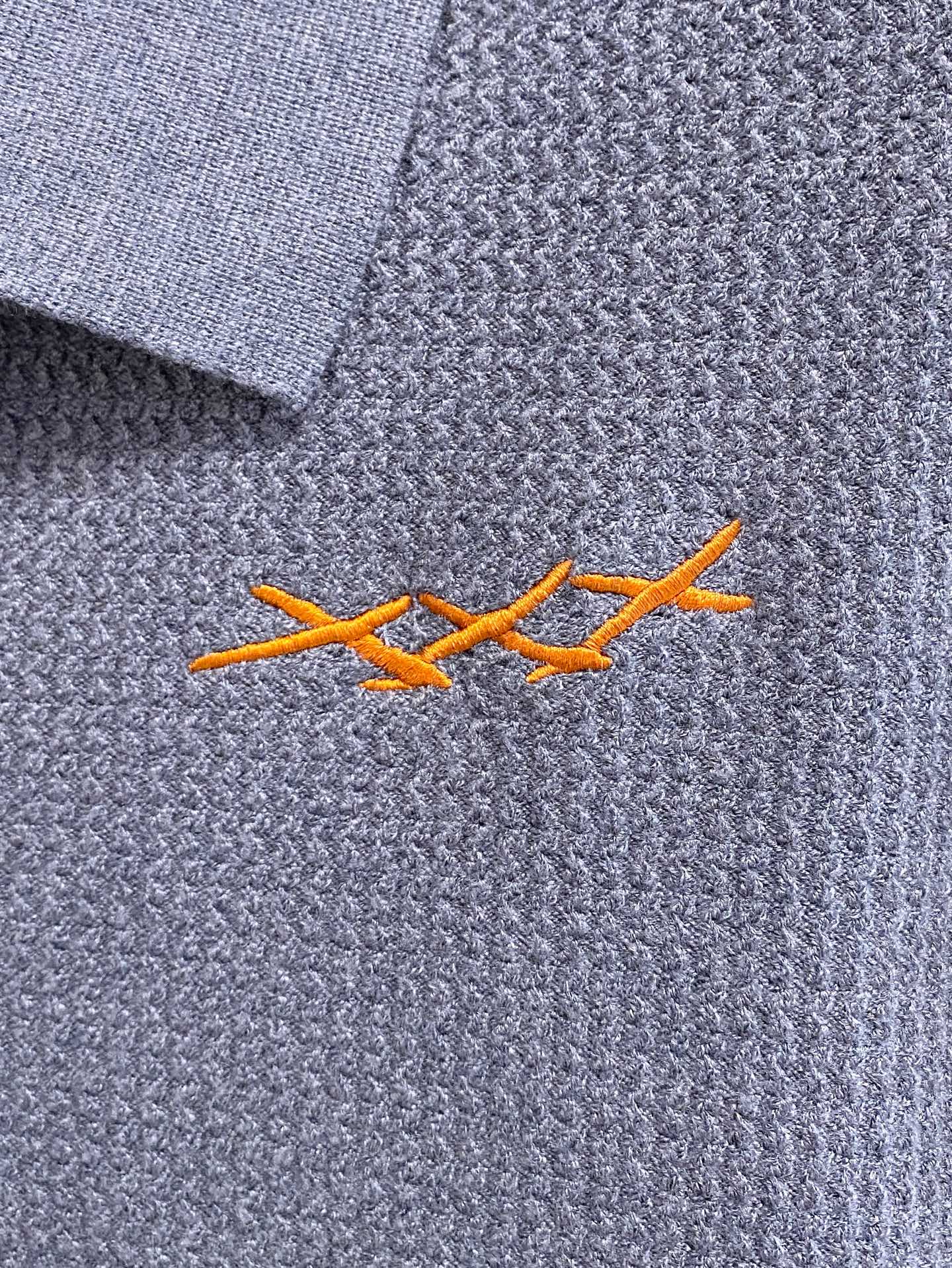 杰尼亚 毛衣 2025秋冬最新系列，专柜1:1顶级复刻，全品相！加厚款，潮人必备单品！懂货的老铁赶紧下手