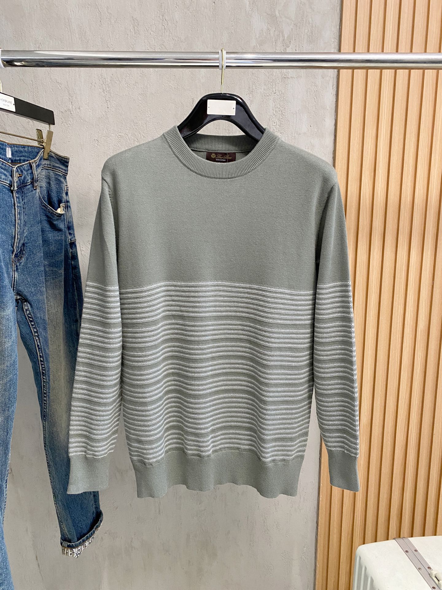 Loro Piana 毛衣 2025秋冬最新系列，专柜1:1顶级复刻，全品相！加厚款，潮人必备单品！懂货