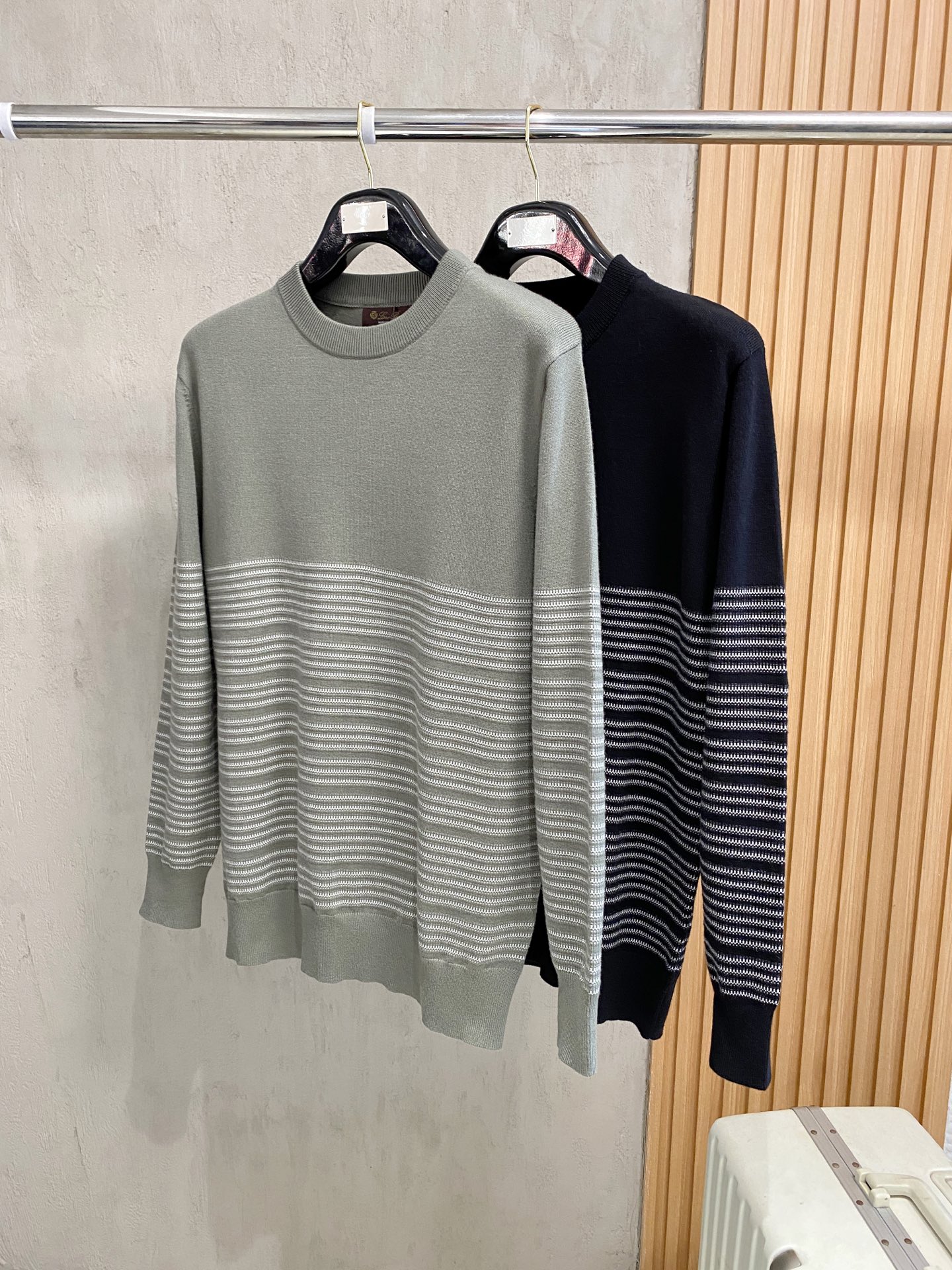 Loro Piana 毛衣 2025秋冬最新系列，专柜1:1顶级复刻，全品相！加厚款，潮人必备单品！懂货