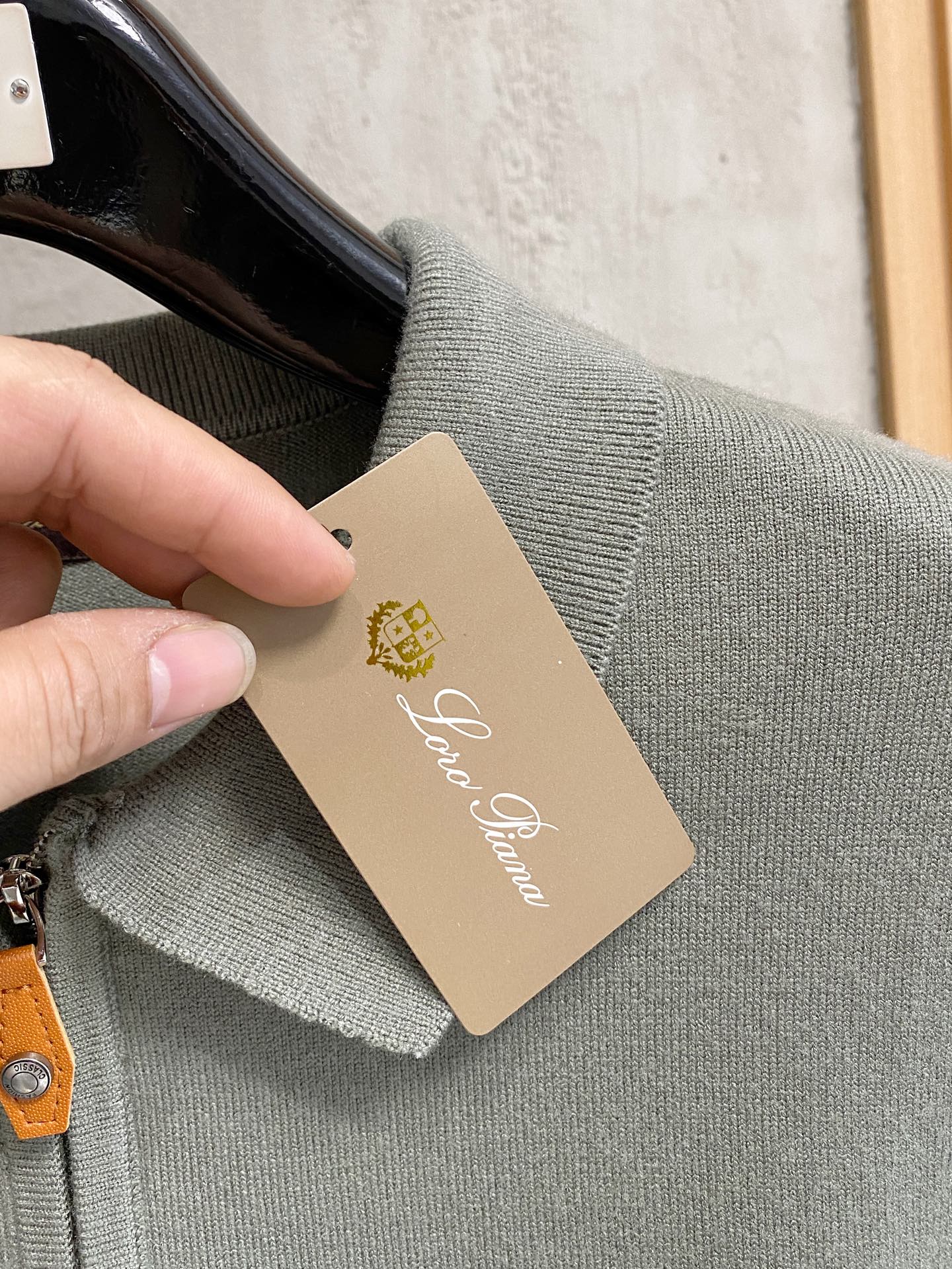 Loro Piana 毛衣 2025秋冬最新系列，专柜1:1顶级复刻，全品相！加厚款，潮人必备单品！懂货