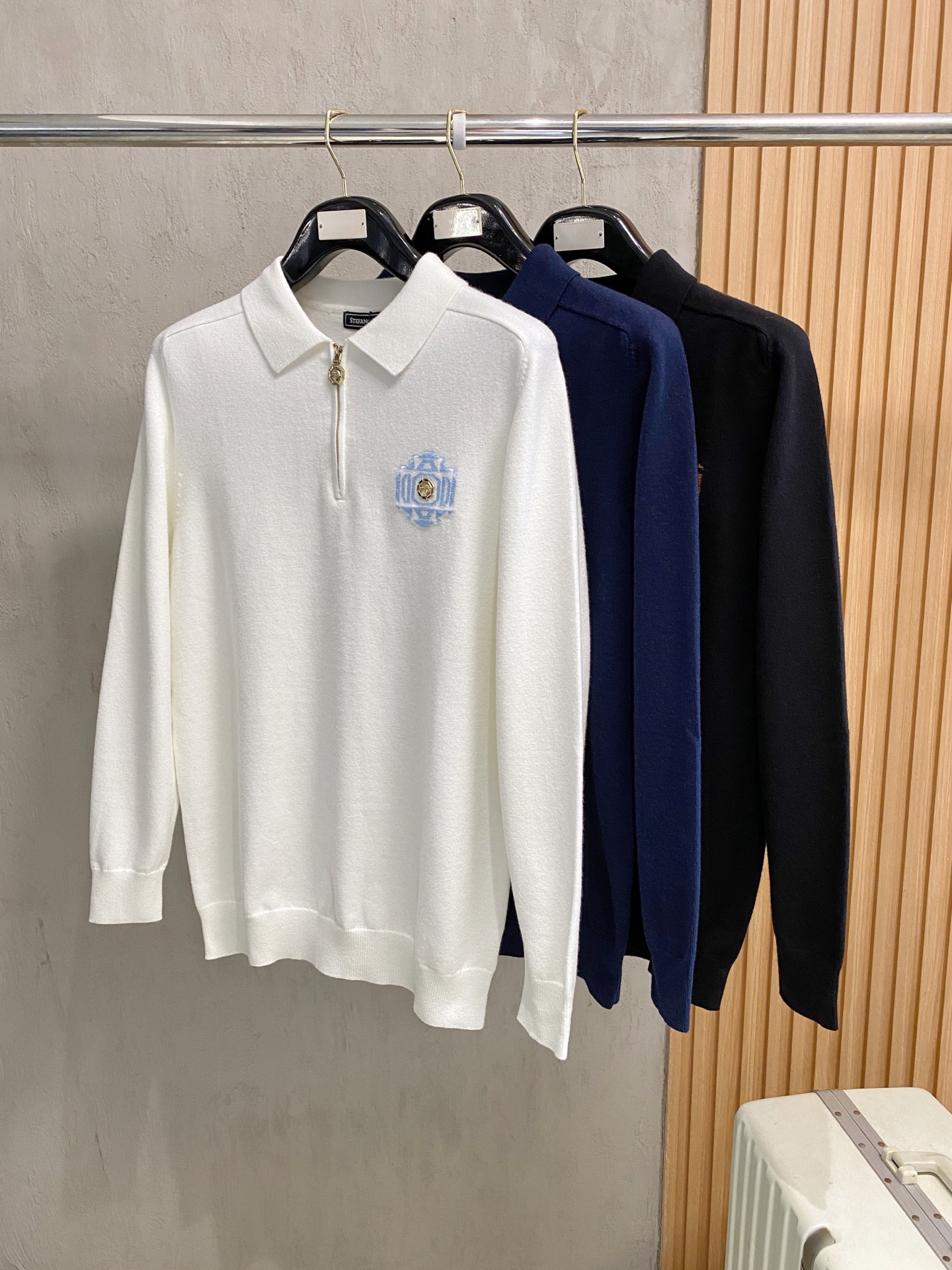 史蒂芬 毛衣 2025秋冬最新系列，专柜1:1顶级复刻，全品相！加厚款，潮人必备单品！懂货的老铁赶紧下手