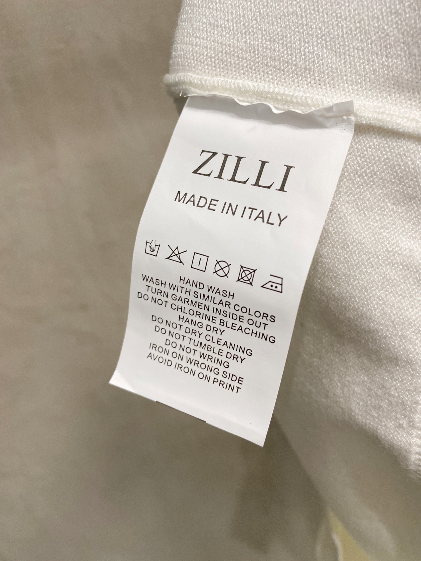 齐利 毛衣 2025秋冬最新系列，专柜1:1顶级复刻，全品相！加厚款，潮人必备单品！懂货的老铁赶紧下手，