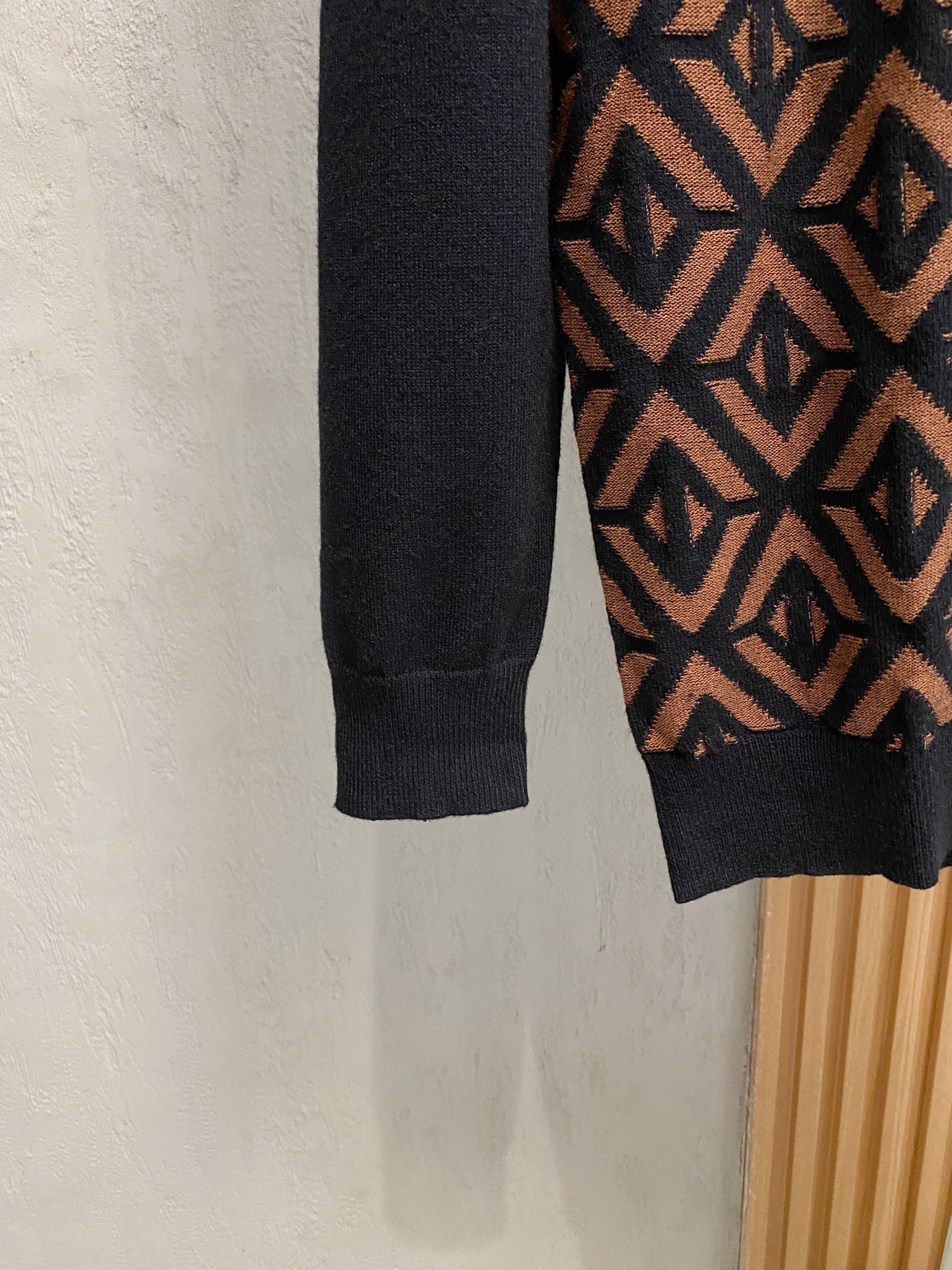 齐利 毛衣 2025秋冬最新系列，专柜1:1顶级复刻，全品相！加厚款，潮人必备单品！懂货的老铁赶紧下手，