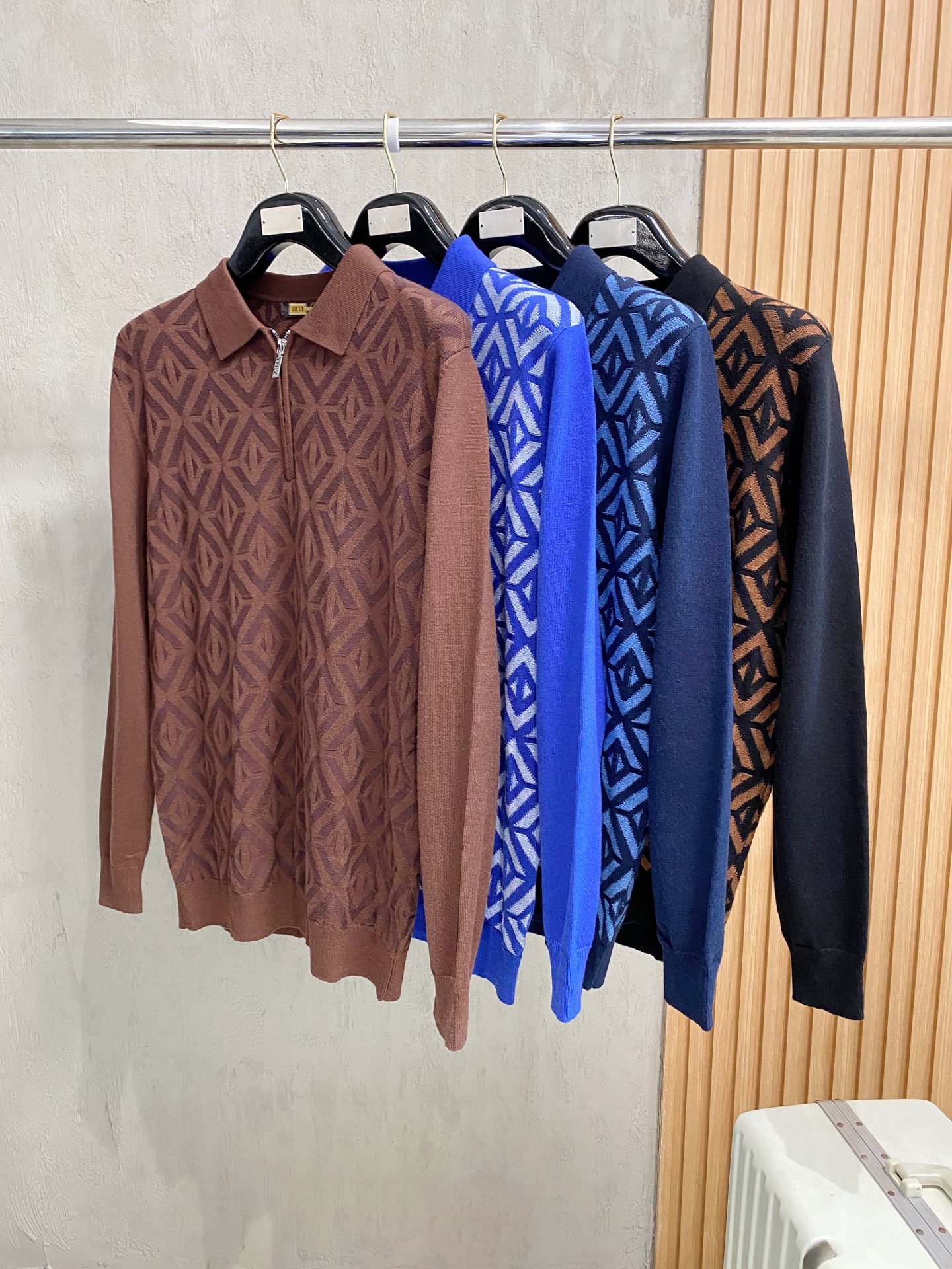 齐利 毛衣 2025秋冬最新系列，专柜1:1顶级复刻，全品相！加厚款，潮人必备单品！懂货的老铁赶紧下手，