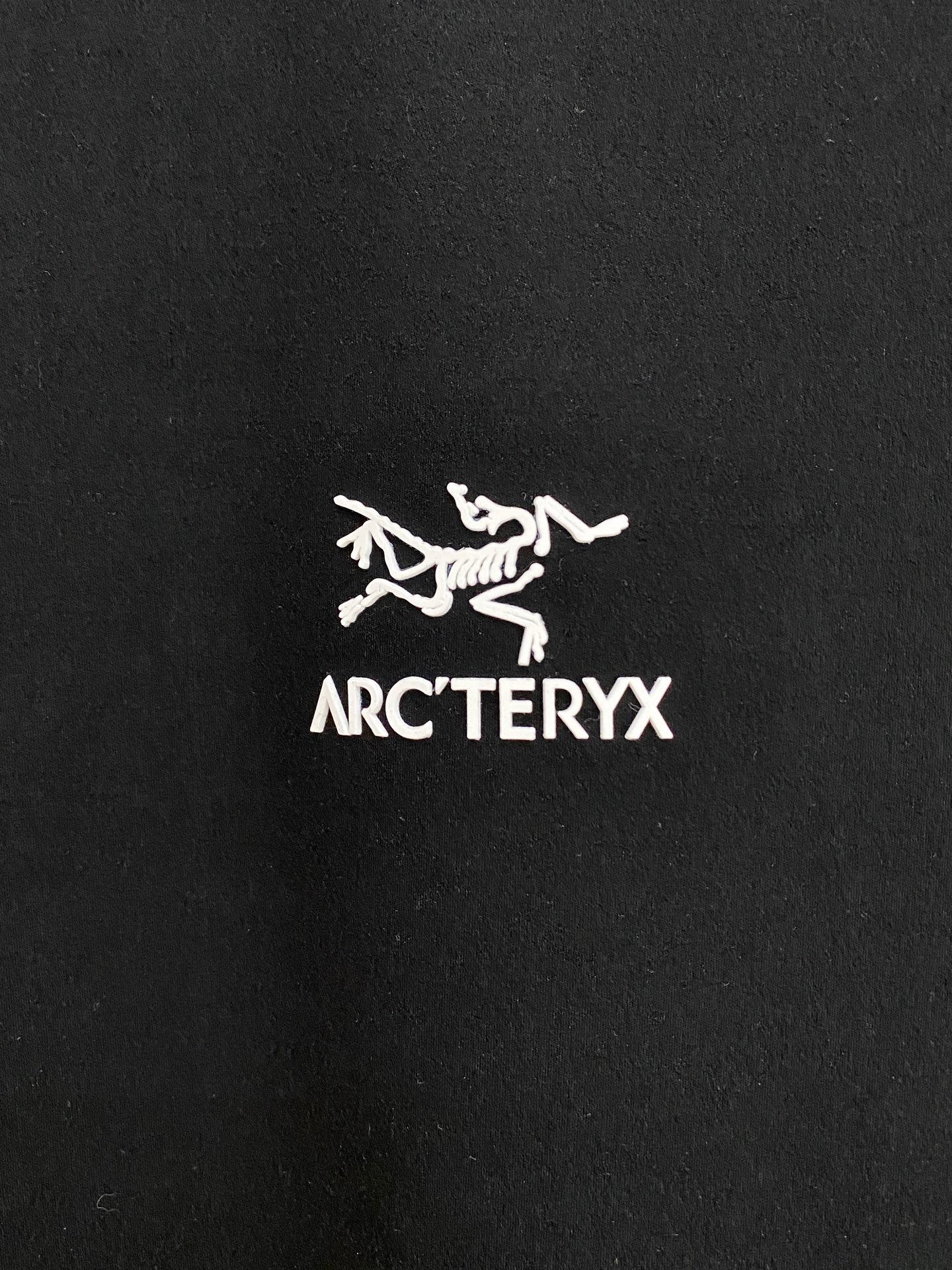 🌾 始祖鸟 25ss早秋【新品】半高领打底衫单穿卫衣爆款 超前卫设计风格 细腻舒适 穿着非常轻便不易起皱