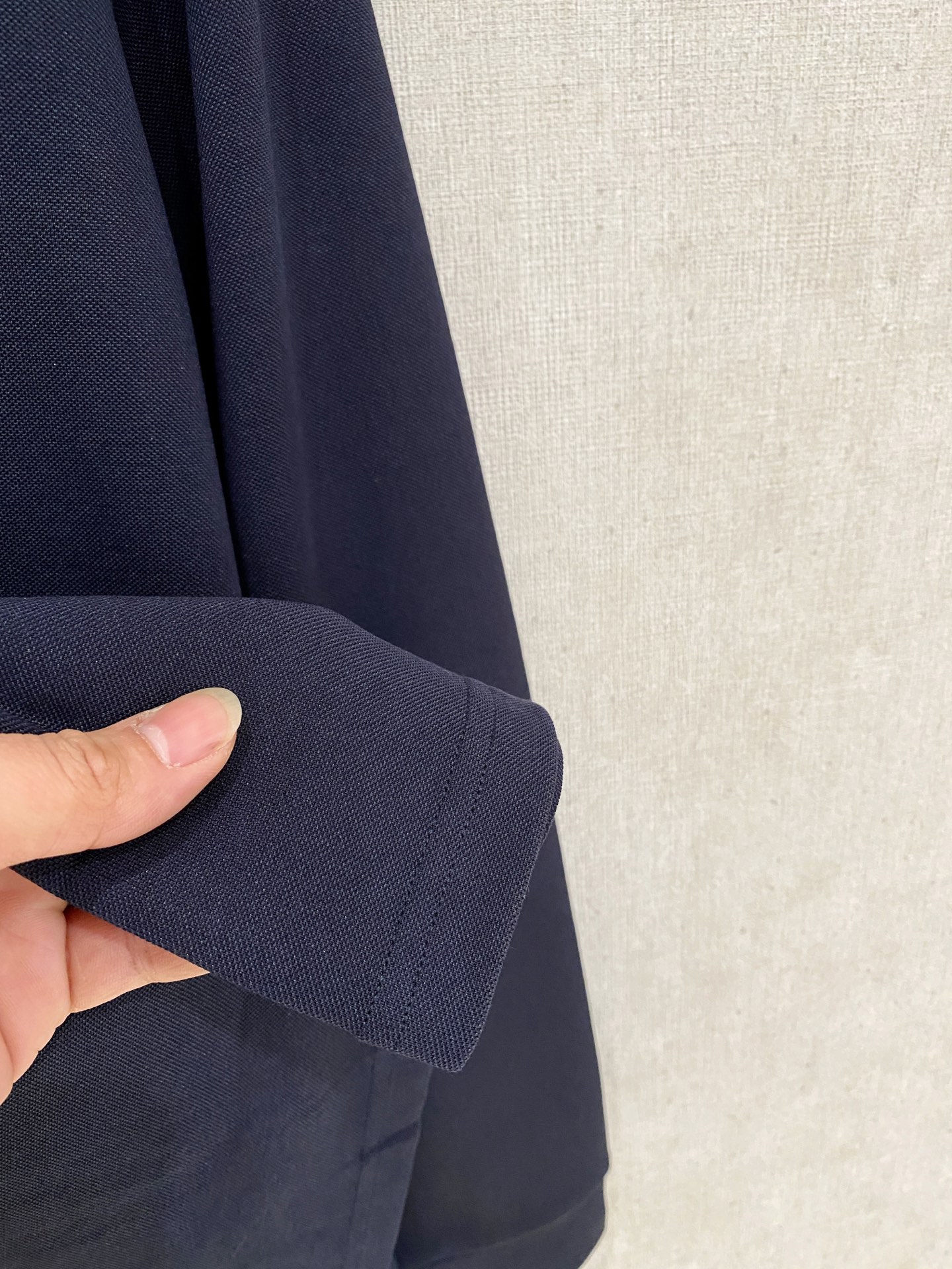 🌾 巴宝莉 25ss【新品】Polo打底衫爆款 超前卫设计风格 细腻舒适 穿着非常轻便不易起皱。多重重工