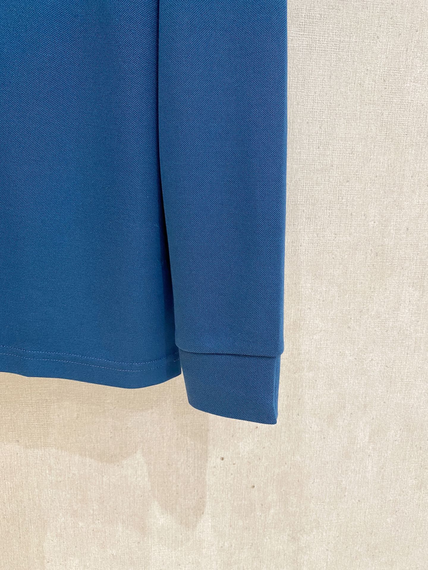 🌾 巴宝莉 25ss【新品】Polo打底衫爆款 超前卫设计风格 细腻舒适 穿着非常轻便不易起皱。多重重工