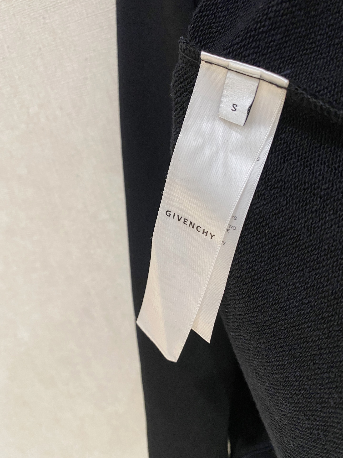 纪梵希 25SS【新品】最新最顶级版本精美工艺圆领卫衣，最顶级的品质专柜原单套头衫，顶级制作工艺进口面料