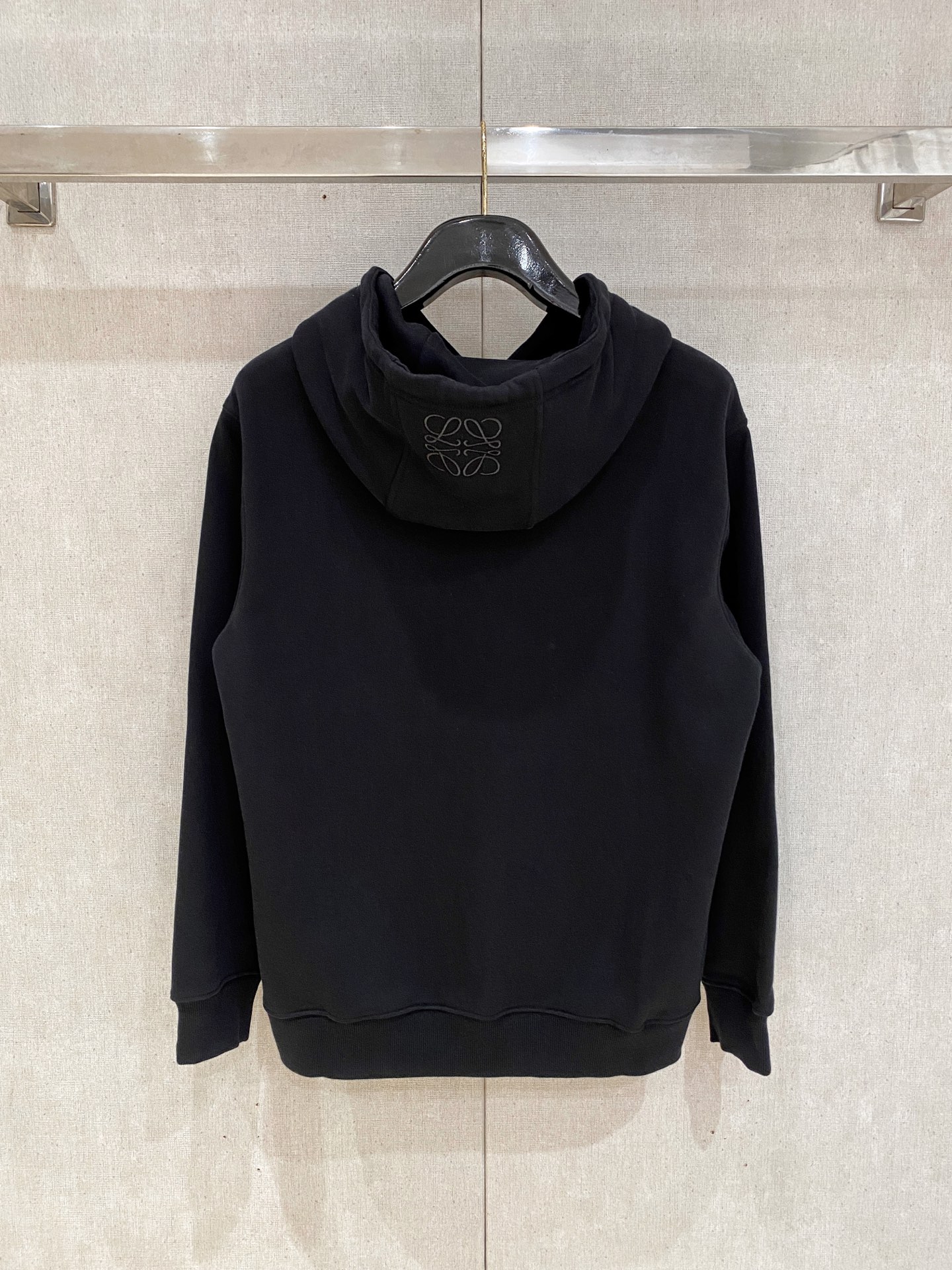 罗意威 25SS【新品】最新最顶级版本精美工艺圆领卫衣，最顶级的品质专柜原单套头衫，顶级制作工艺进口面料