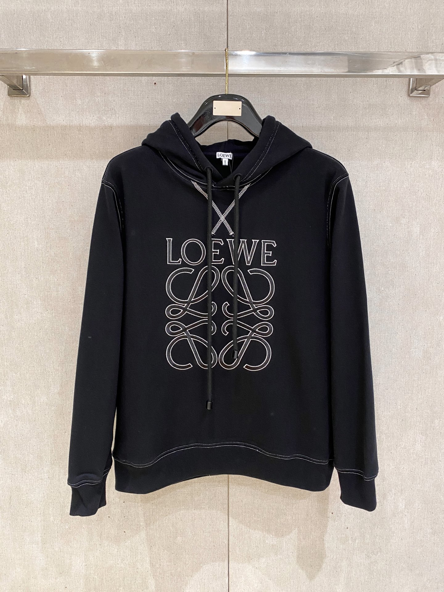 罗意威 25SS【新品】最新最顶级版本精美工艺圆领卫衣，最顶级的品质专柜原单套头衫，顶级制作工艺进口面料