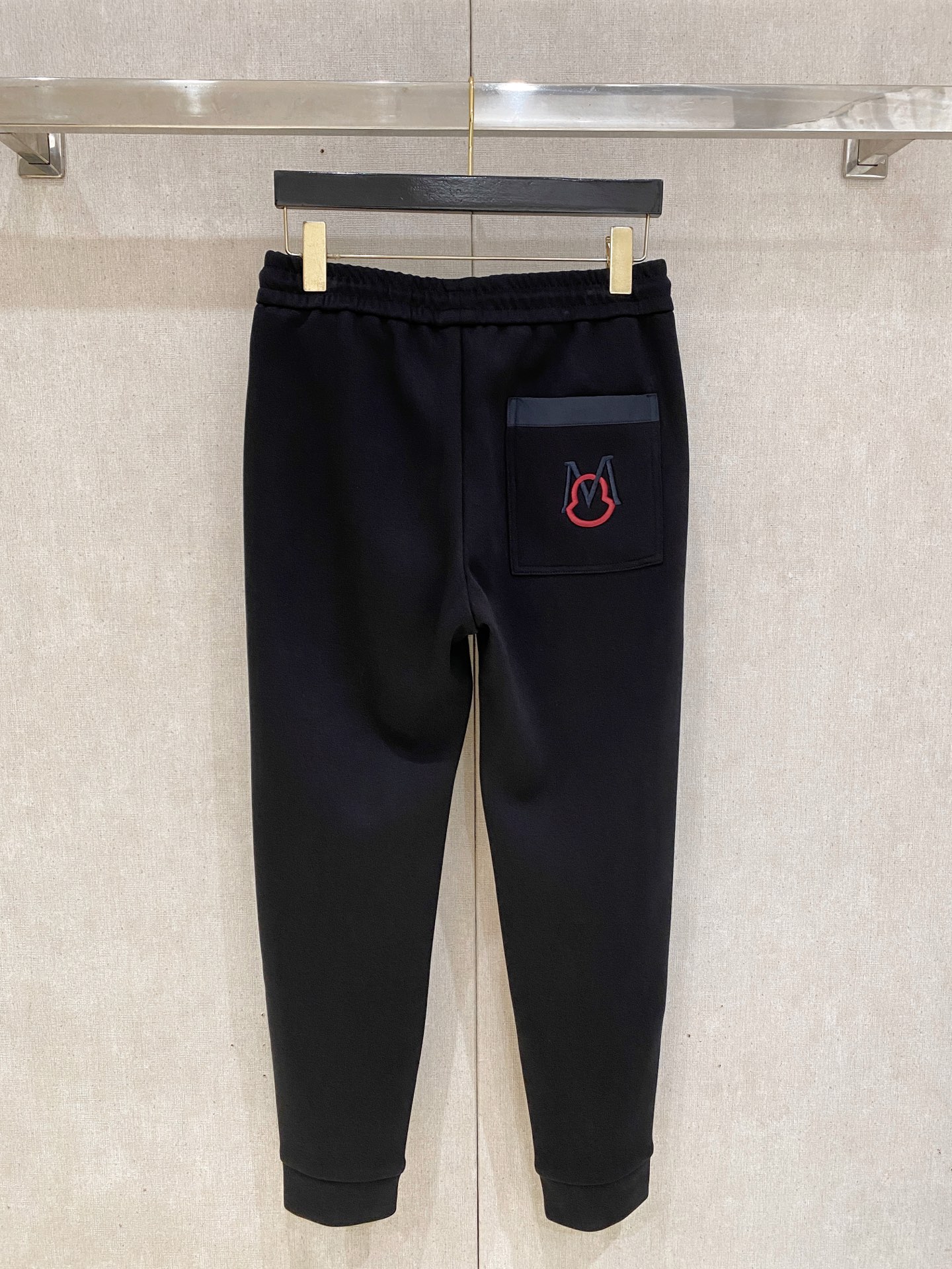 蒙口 加绒 【新品】秋冬25ss休闲裤金典再次出现，原单订制高品质时尚休闲裤。超级百搭款。独家定制面料，