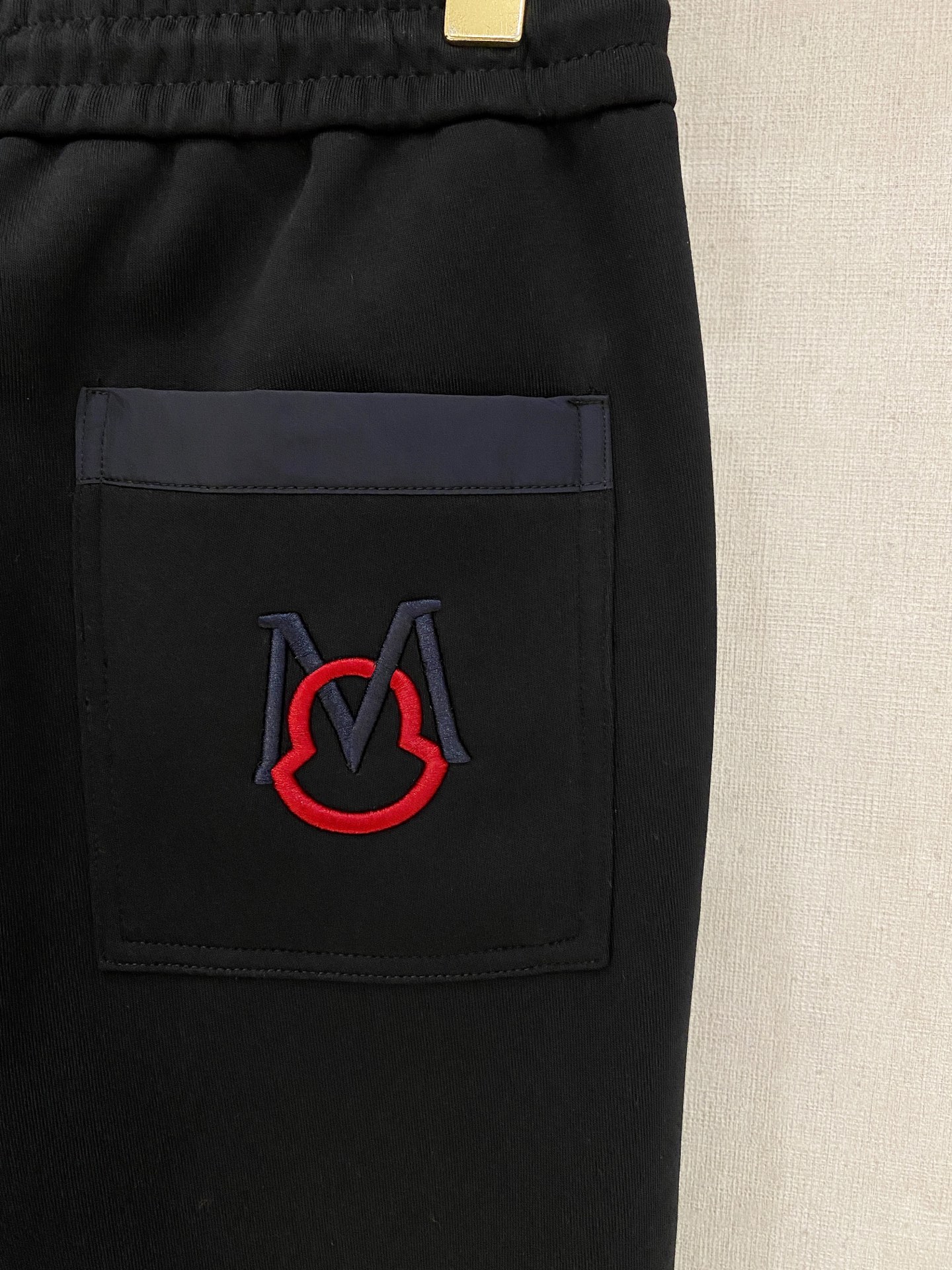 蒙口 加绒 【新品】秋冬25ss休闲裤金典再次出现，原单订制高品质时尚休闲裤。超级百搭款。独家定制面料，