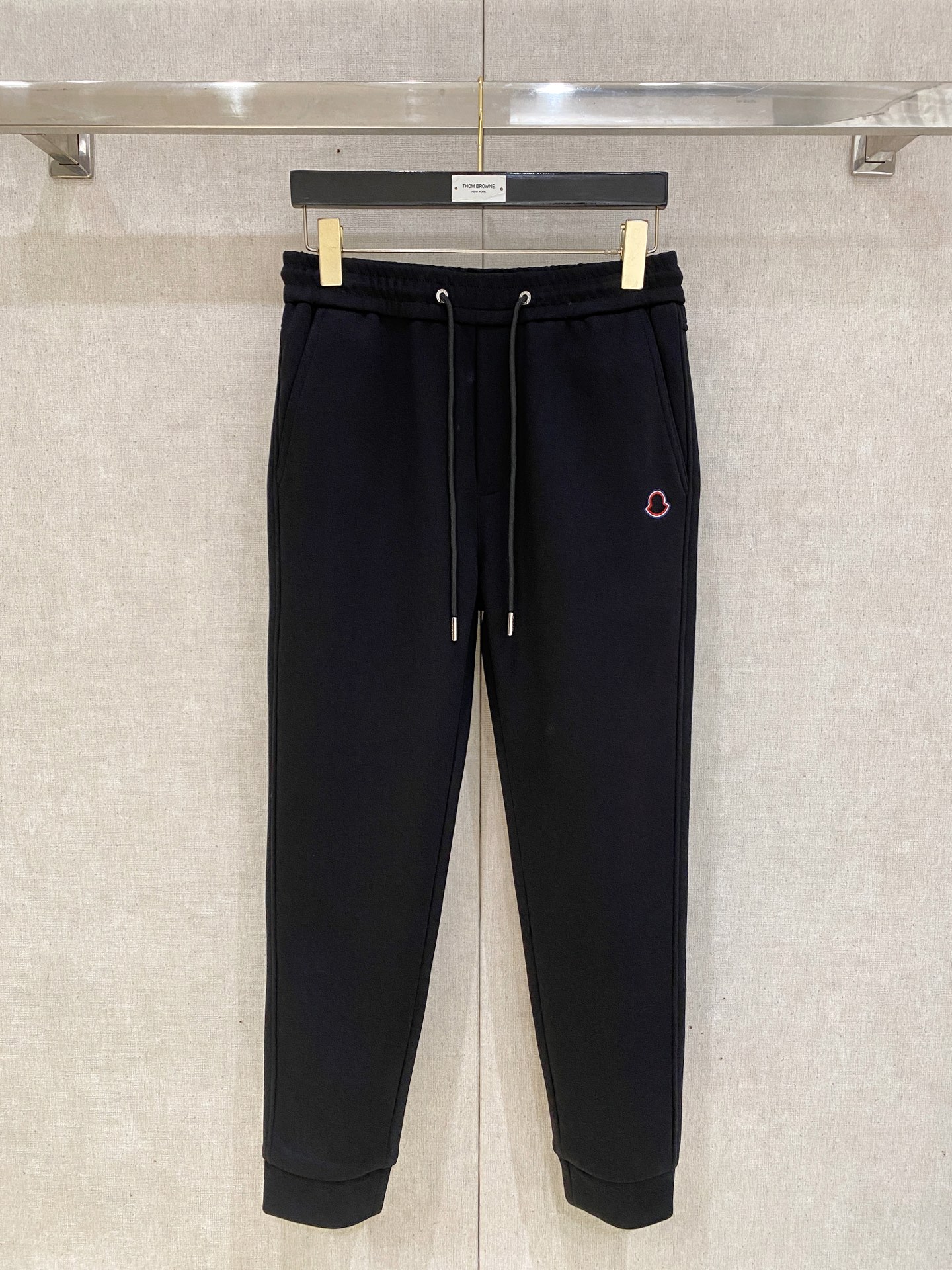 蒙口 加绒 【新品】秋冬25ss休闲裤金典再次出现，原单订制高品质时尚休闲裤。超级百搭款。独家定制面料，