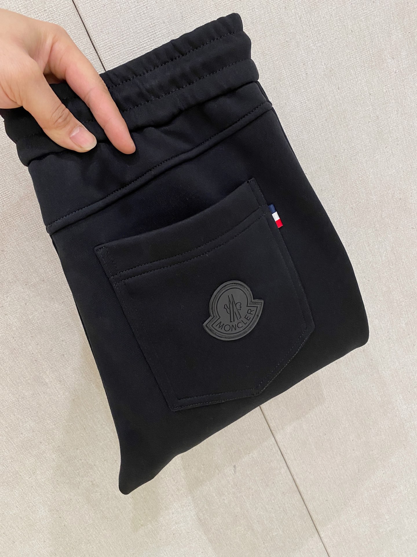 蒙口 加绒 【新品】秋冬25ss休闲裤金典再次出现，原单订制高品质时尚休闲裤。超级百搭款。独家定制面料，