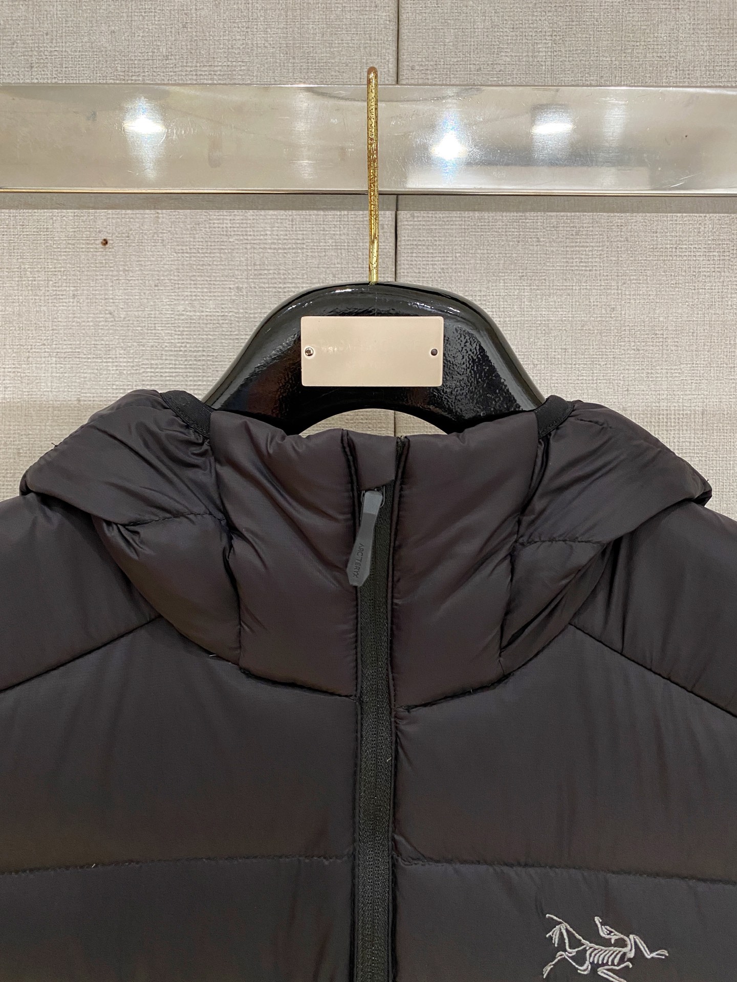 始祖鸟 冬季新品🌟时尚顶级羽绒服填充进口羽绒朵，100%市面最高品质，进口面料，里布最高标准，绝不跑绒，