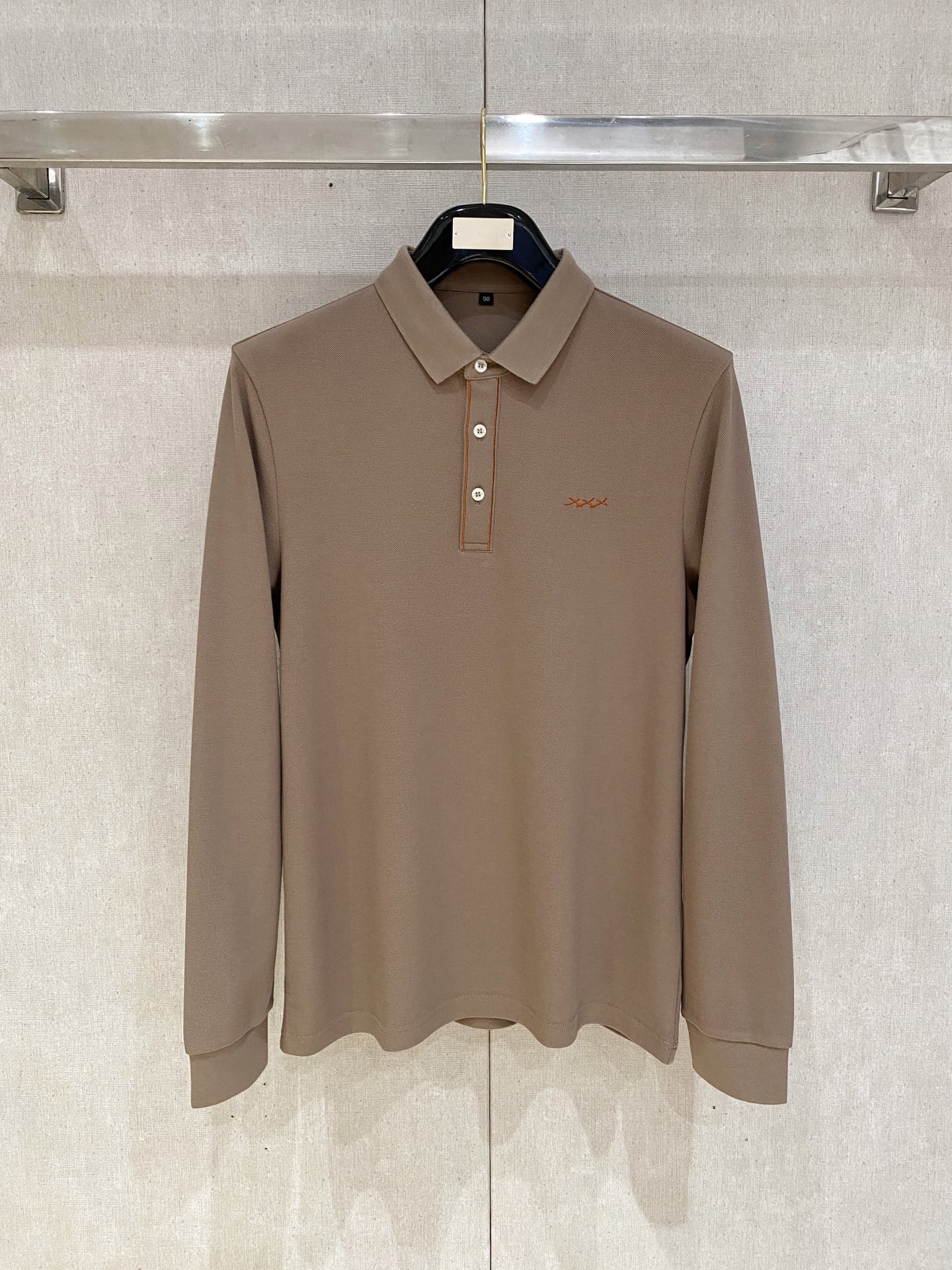 🔥🔥杰尼亚 25S秋季男士半拉链长袖POLO 胸前标志性LOGO徽标 整体非常的轻商务休闲！纯棉面料，上