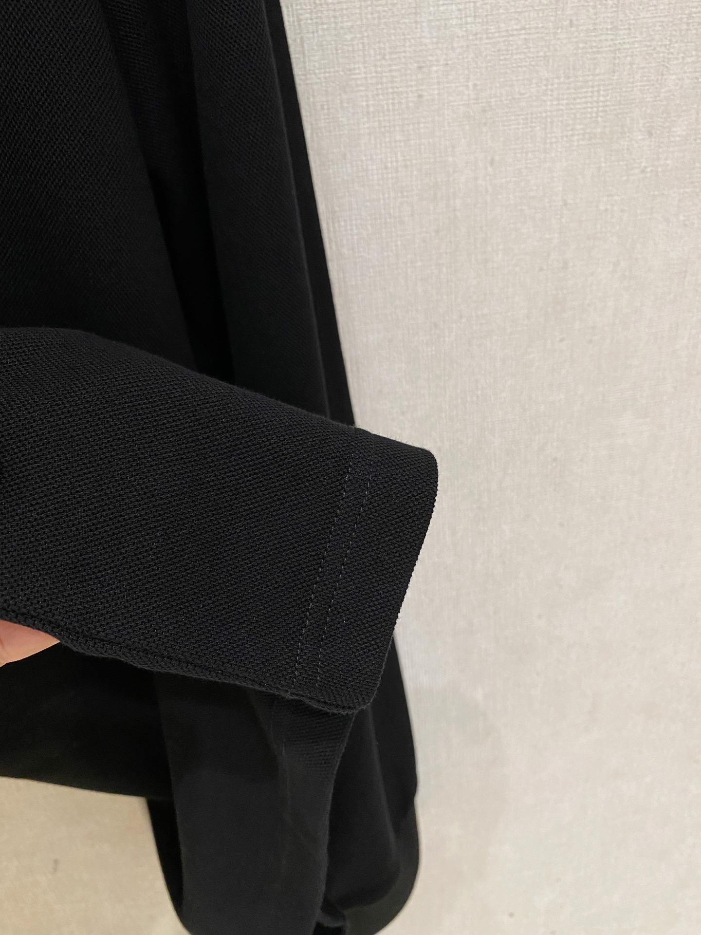 🔥🔥LS秋季男士半拉链长袖POLO 胸前标志性LOGO徽标 整体非常的轻商务休闲！纯棉面料，上身轻盈舒适