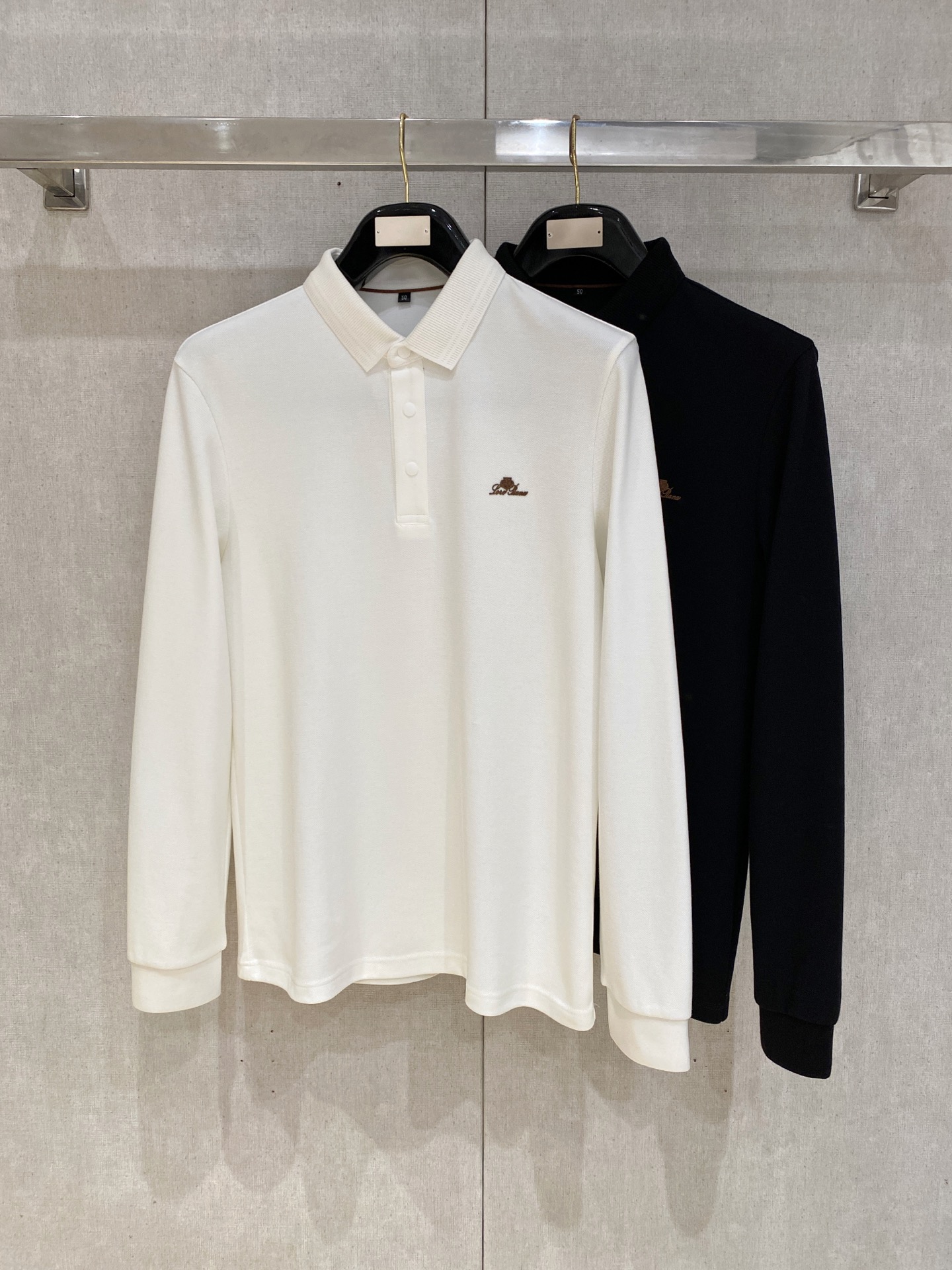 🔥🔥LS秋季男士半拉链长袖POLO 胸前标志性LOGO徽标 整体非常的轻商务休闲！纯棉面料，上身轻盈舒适