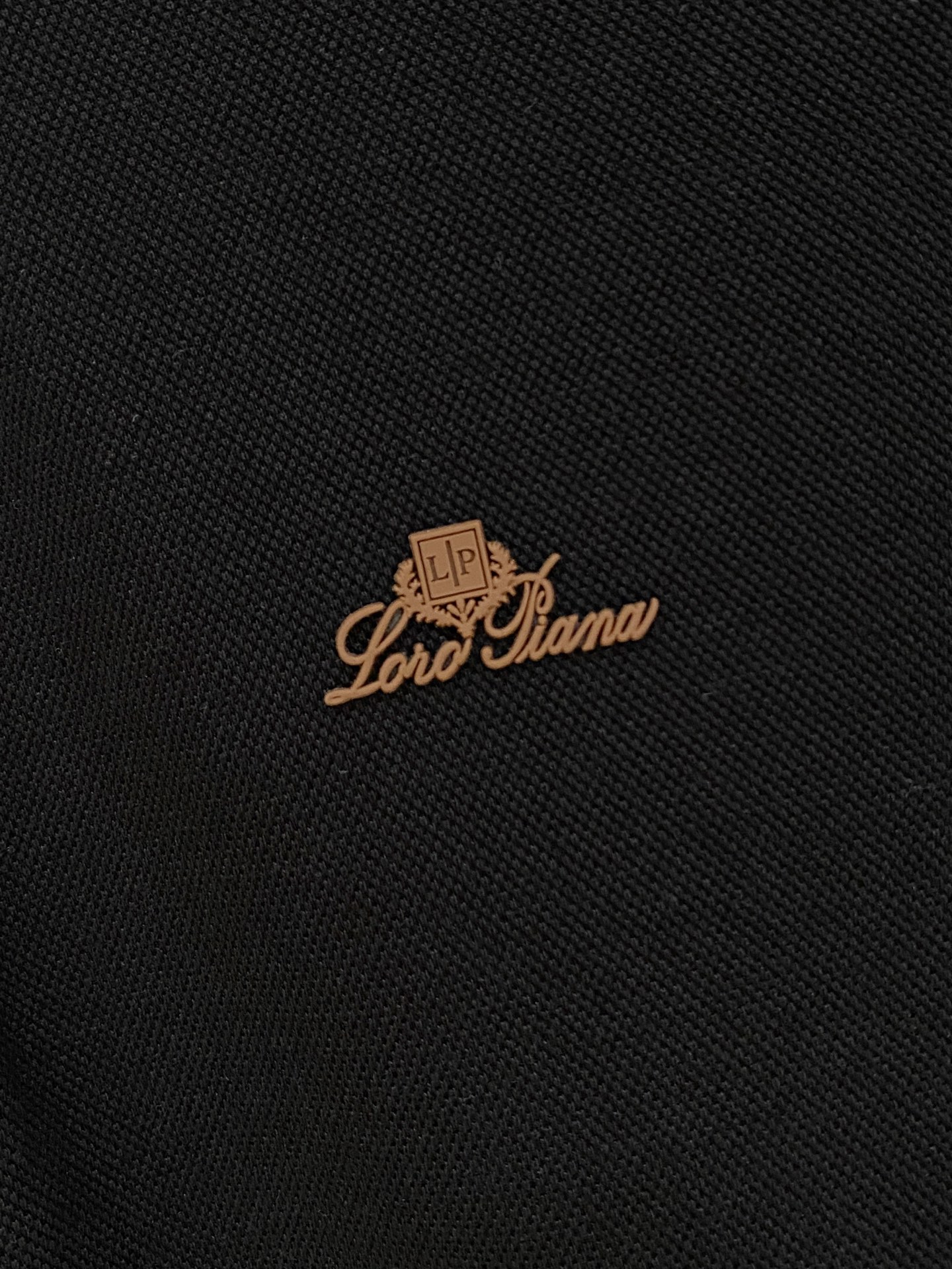 🔥🔥LS秋季男士半拉链长袖POLO 胸前标志性LOGO徽标 整体非常的轻商务休闲！纯棉面料，上身轻盈舒适