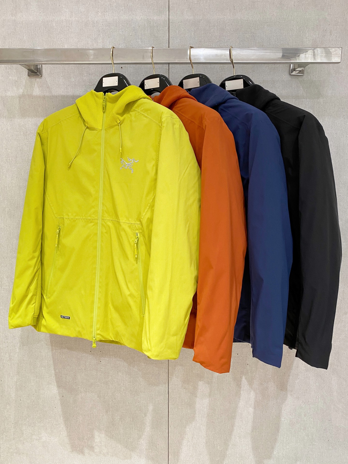 开春新品 最高版本【始祖鸟】 三合一功能性户外性能 防风，防雨，90绒，ARCTERYX 始祖鸟硬壳顶级