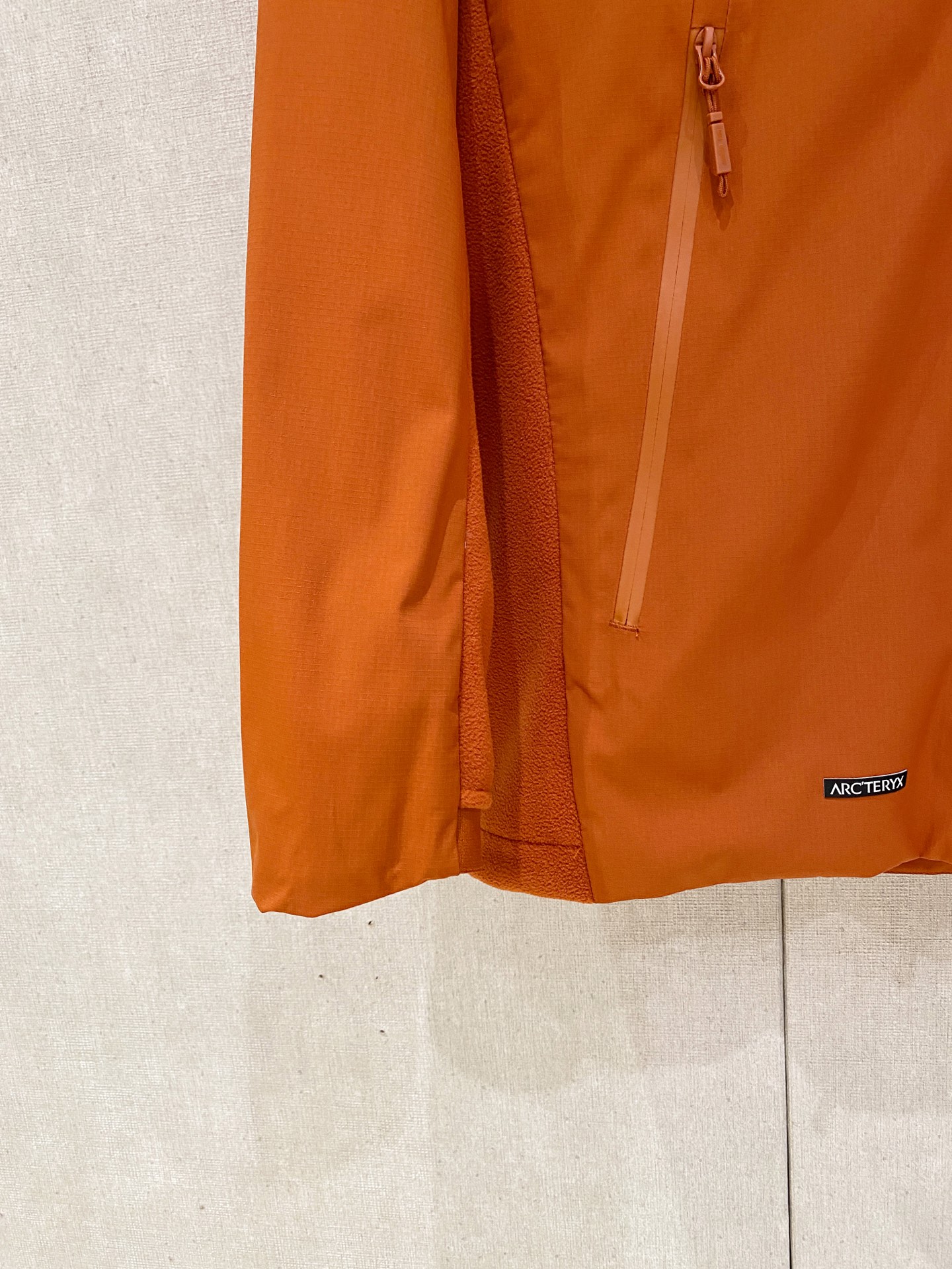 开春新品 最高版本【始祖鸟】 三合一功能性户外性能 防风，防雨，90绒，ARCTERYX 始祖鸟硬壳顶级