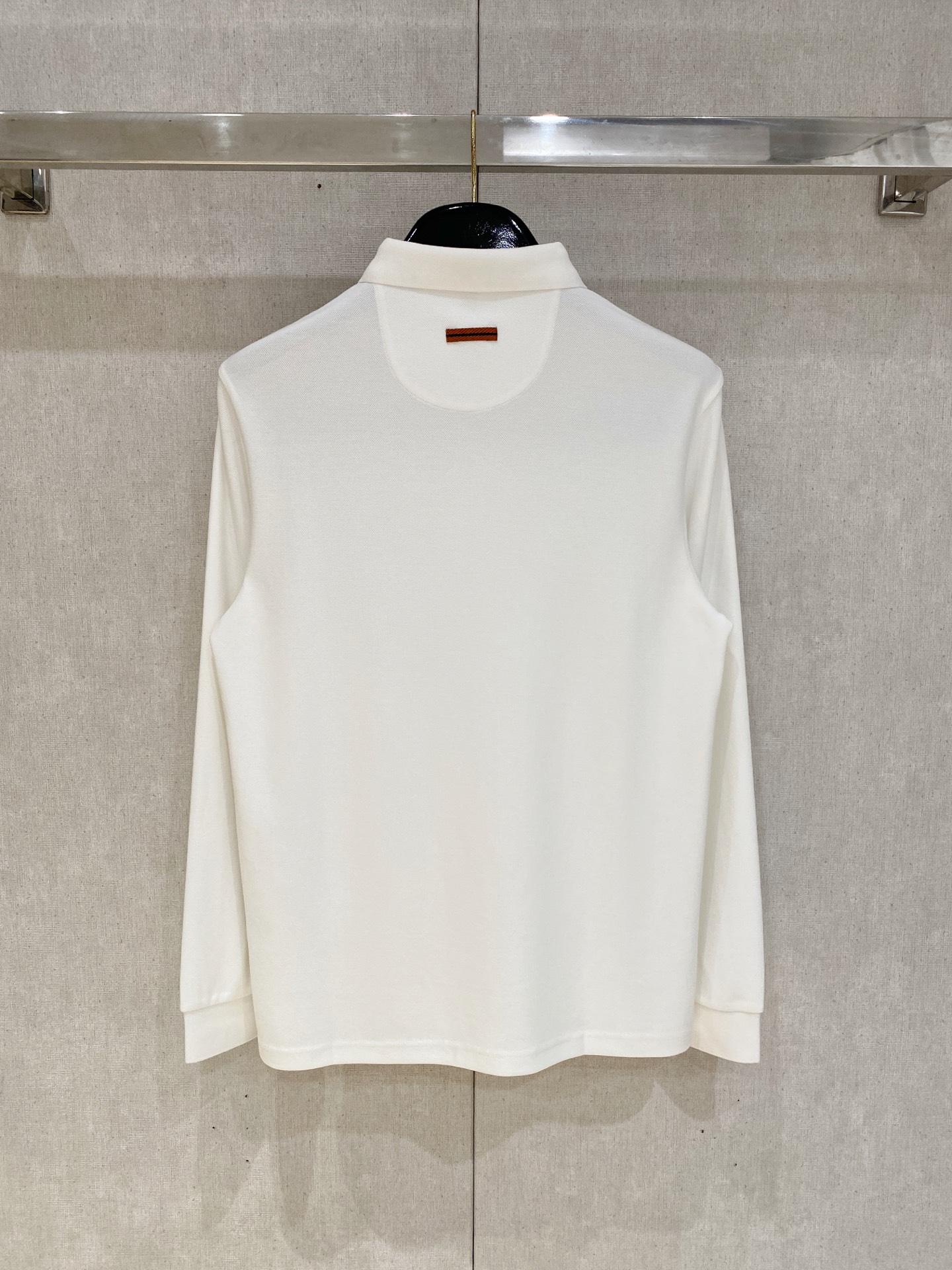 🔥🔥杰尼亚 25S秋季男士半拉链长袖POLO 胸前标志性LOGO徽标 整体非常的轻商务休闲！纯棉面料，上