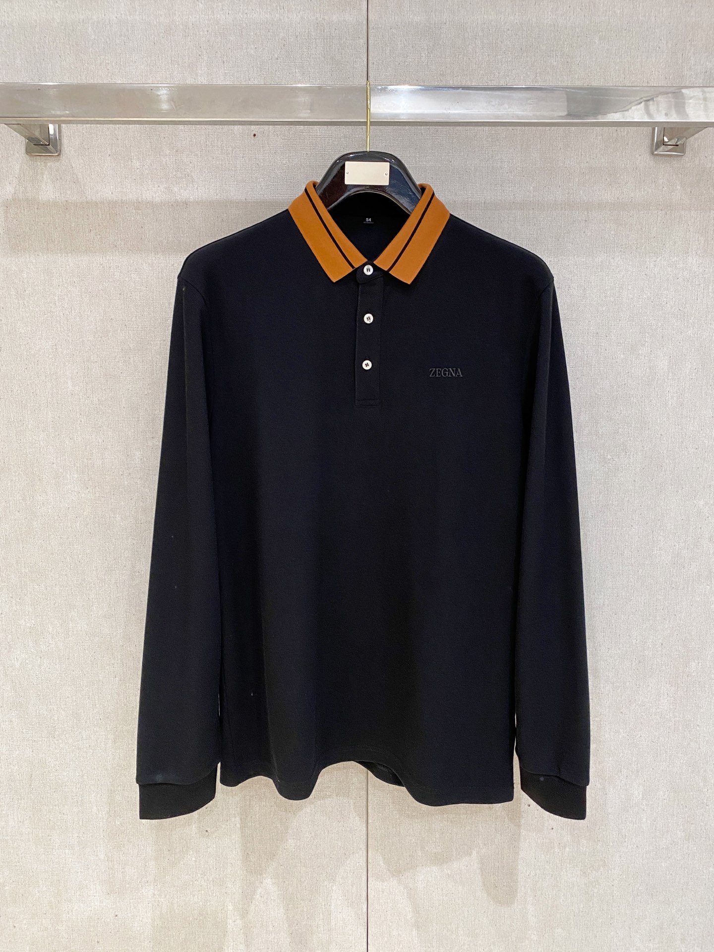 🔥🔥杰尼亚 25S秋季男士半拉链长袖POLO 胸前标志性LOGO徽标 整体非常的轻商务休闲！纯棉面料，上