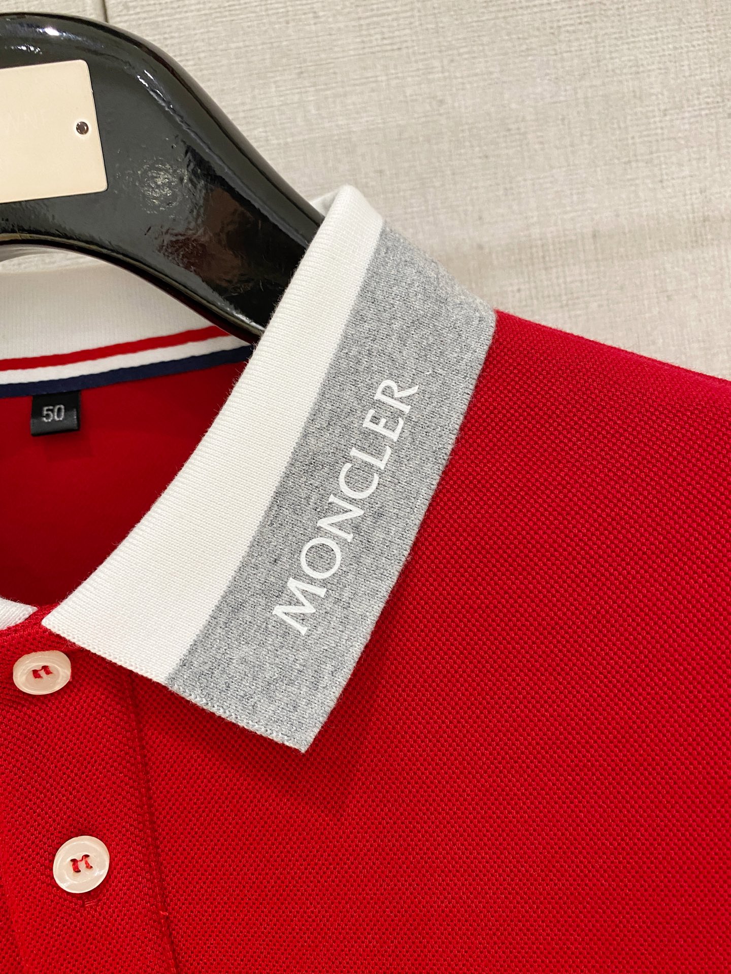 🔥🔥蒙口 25S秋季男士半拉链长袖POLO 胸前标志性LOGO徽标 整体非常的轻商务休闲！纯棉面料，上身