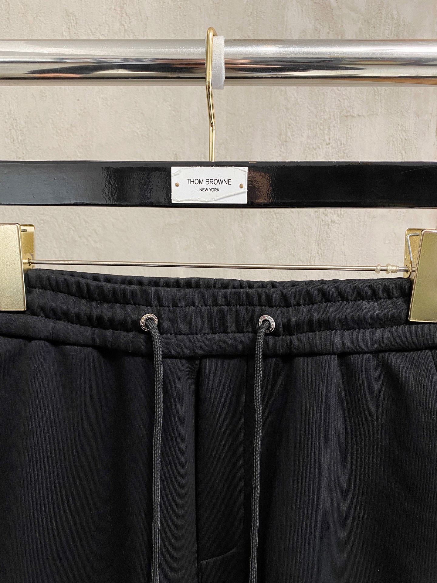 蒙口 加绒 【新品】秋冬25ss休闲裤金典再次出现，原单订制高品质时尚休闲裤。超级百搭款。独家定制面料，