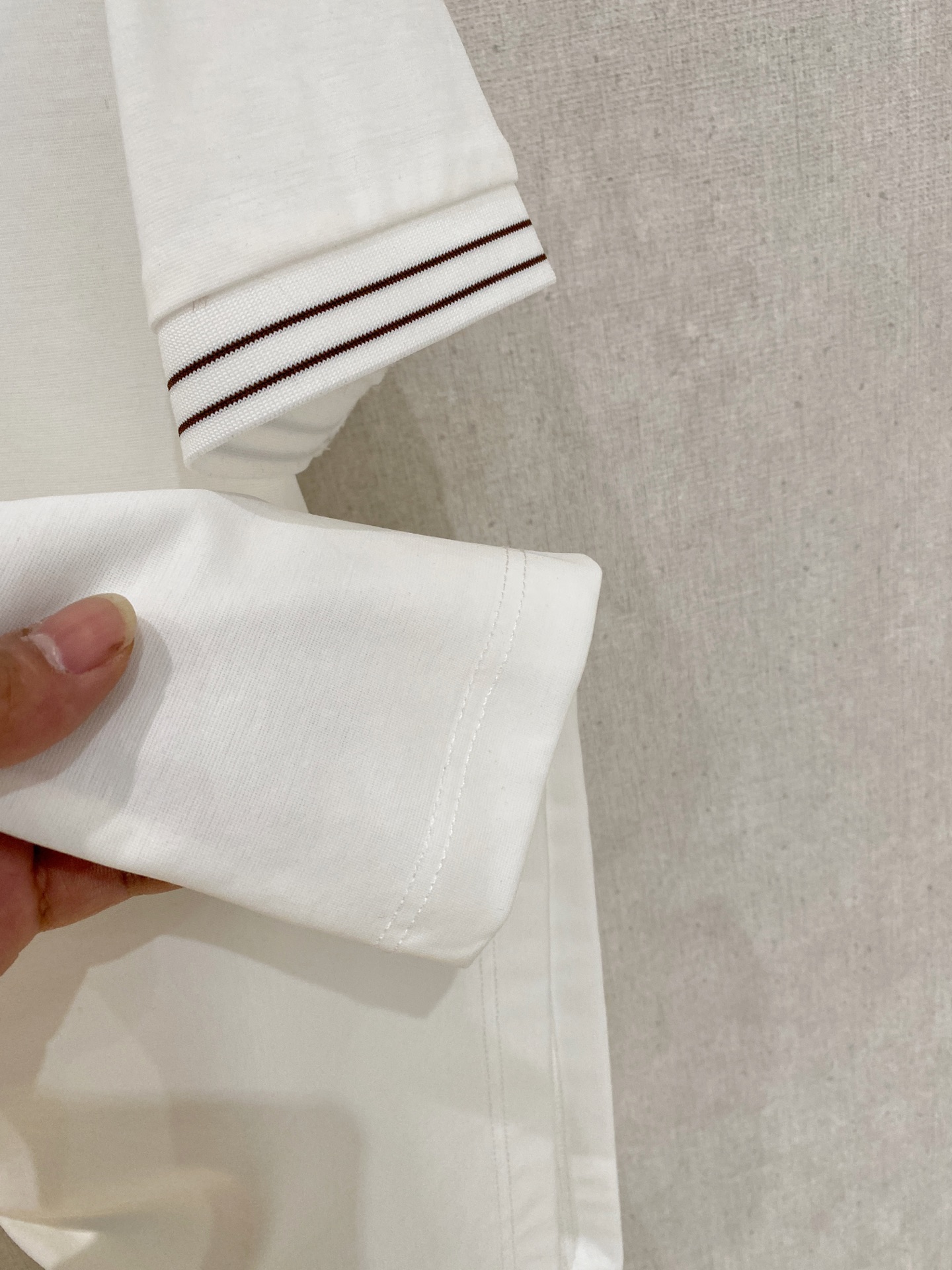 Loro Piana 𝟏𝟎%新疆长绒棉 面料柔软舒适透气2026 夏季 限量款短袖Polo系列𝗦𝗜𝗭𝗘：